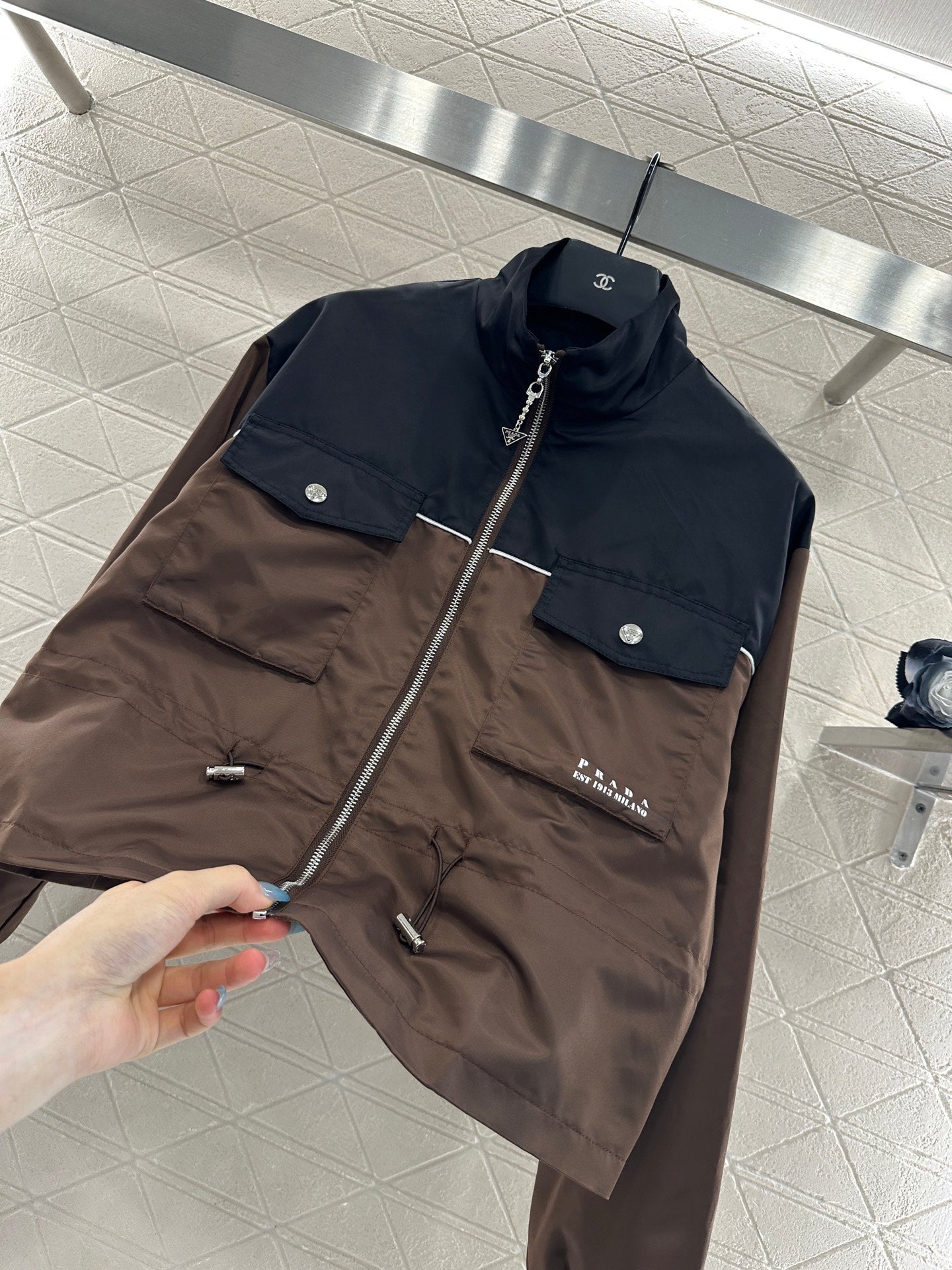 Pr 25 drawstring jacket