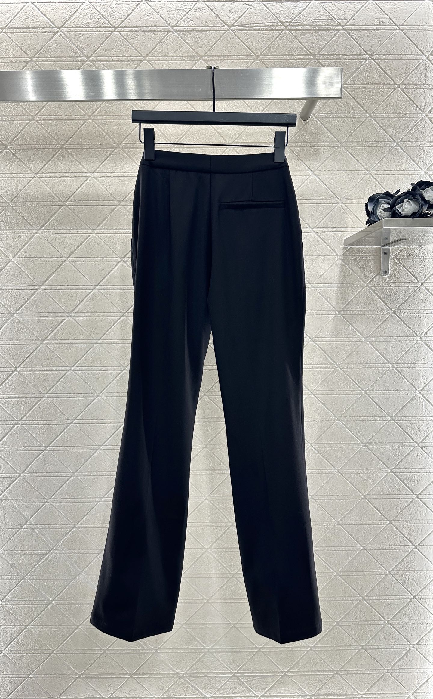 L 25 Leather chain-link straight-leg suit trousers