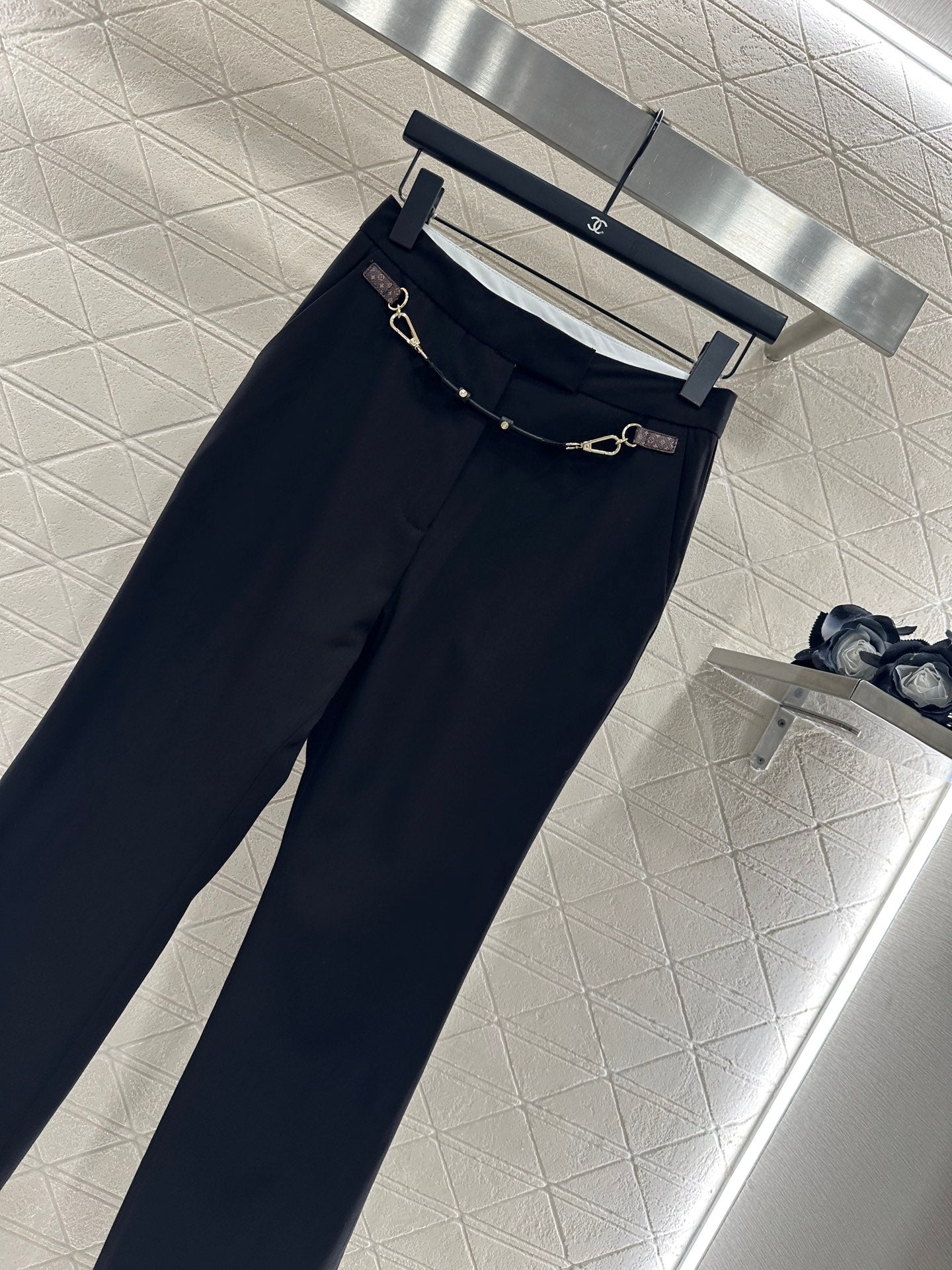 L 25 Leather chain-link straight-leg suit trousers