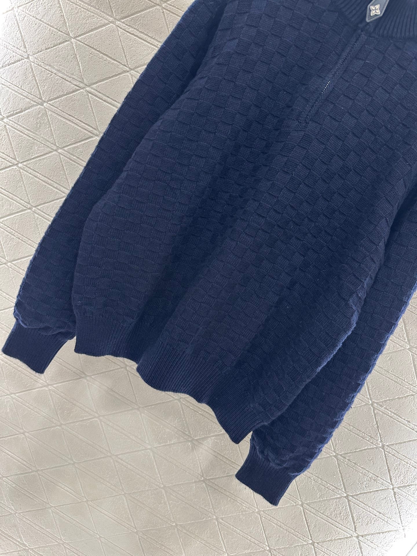 L 25 Turtleneck Zippered Knit Cashmere Wool Sweater