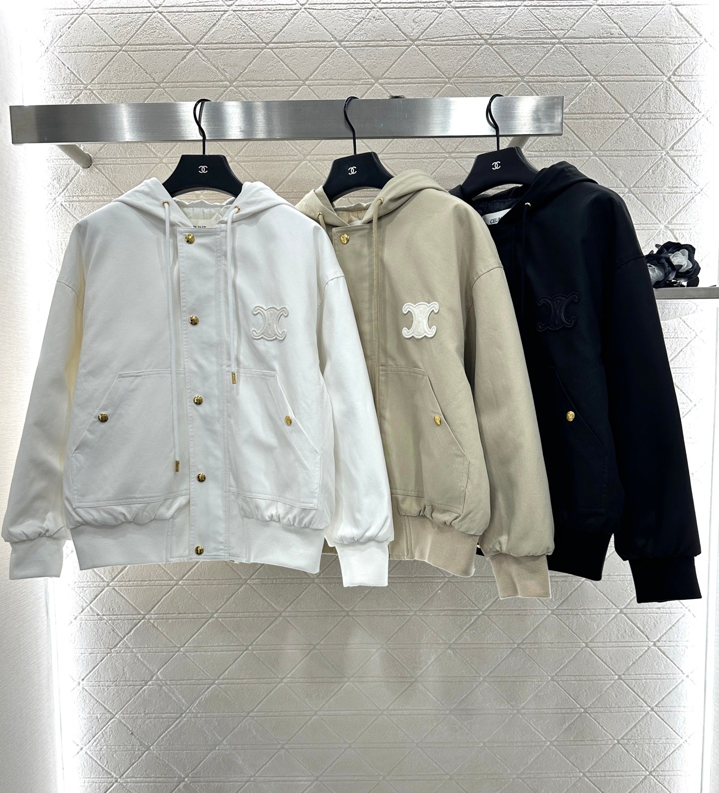 Ce 25 Hooded quilted drawstring jacket