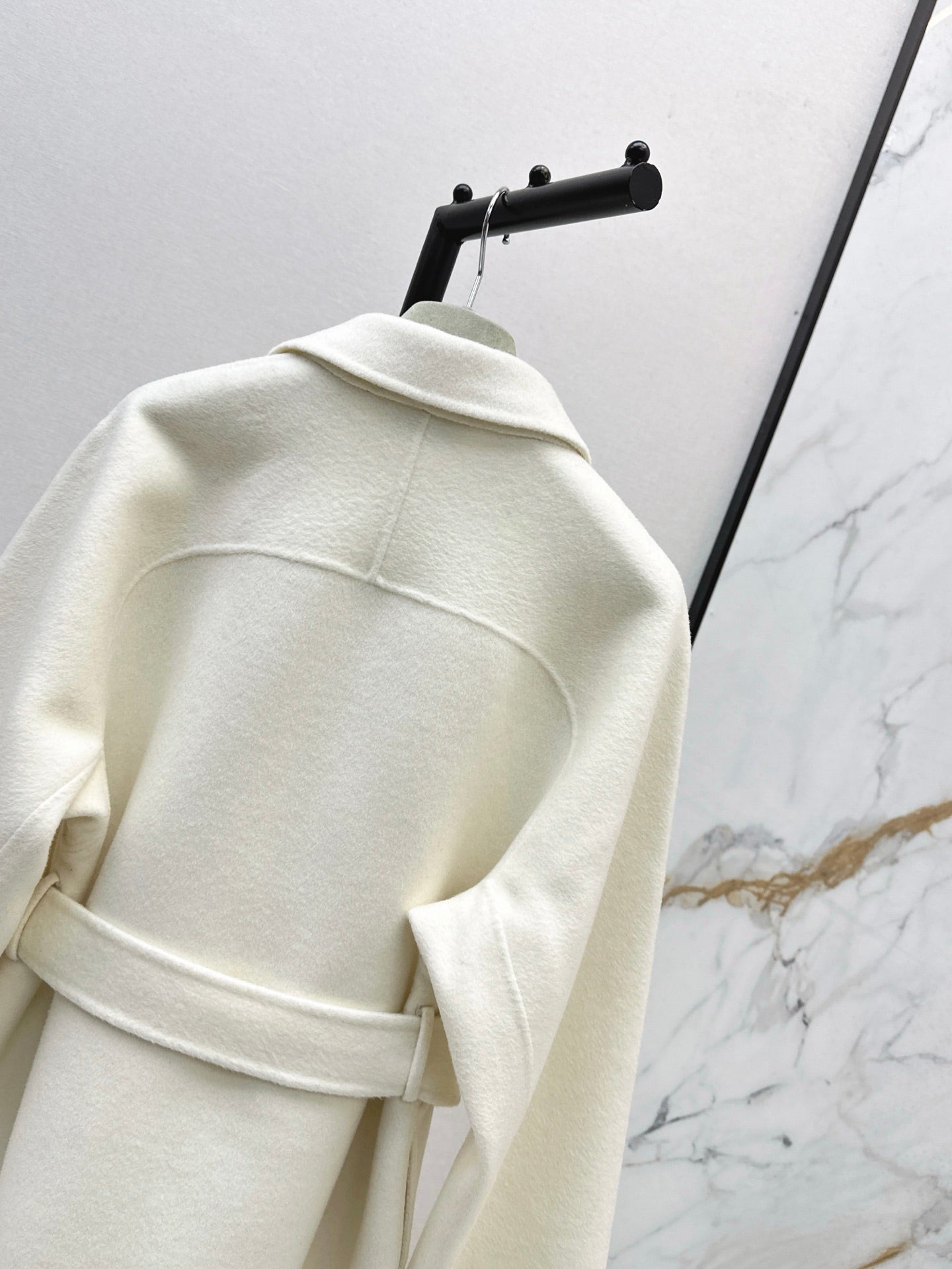 He 25 Sheepskin button wool cashmere coat(BEIGI/BLACK)