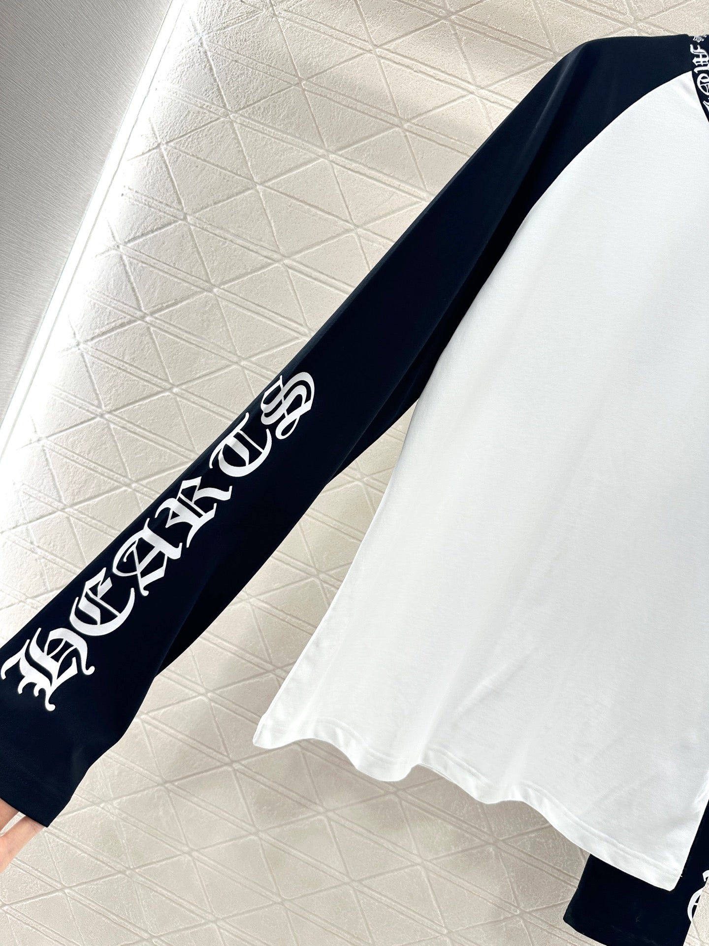 Chr 25 Letter print long-sleeved top