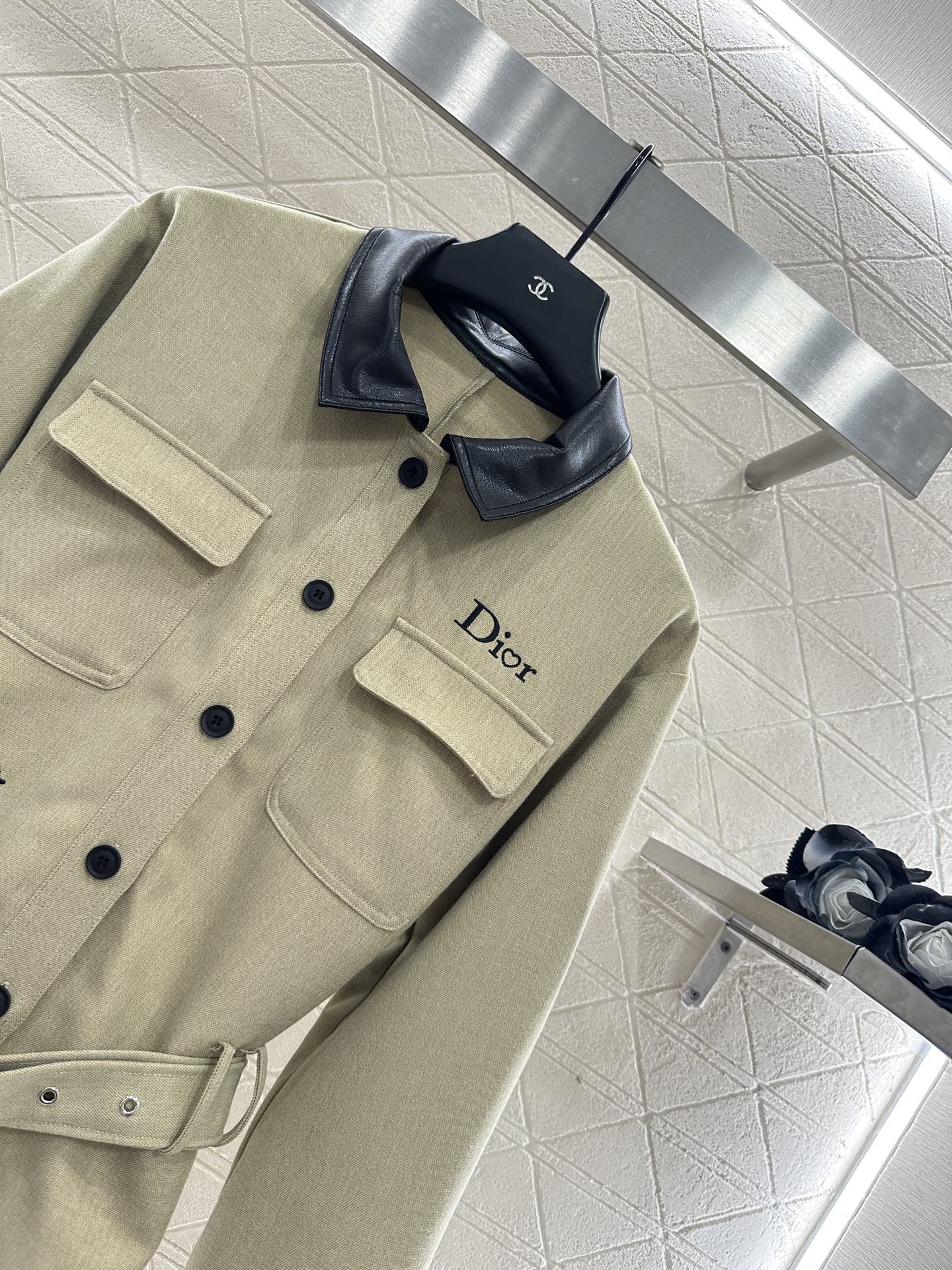 Di 25 Leather collar jacket and trousers suit(KHAKI/BLACK)