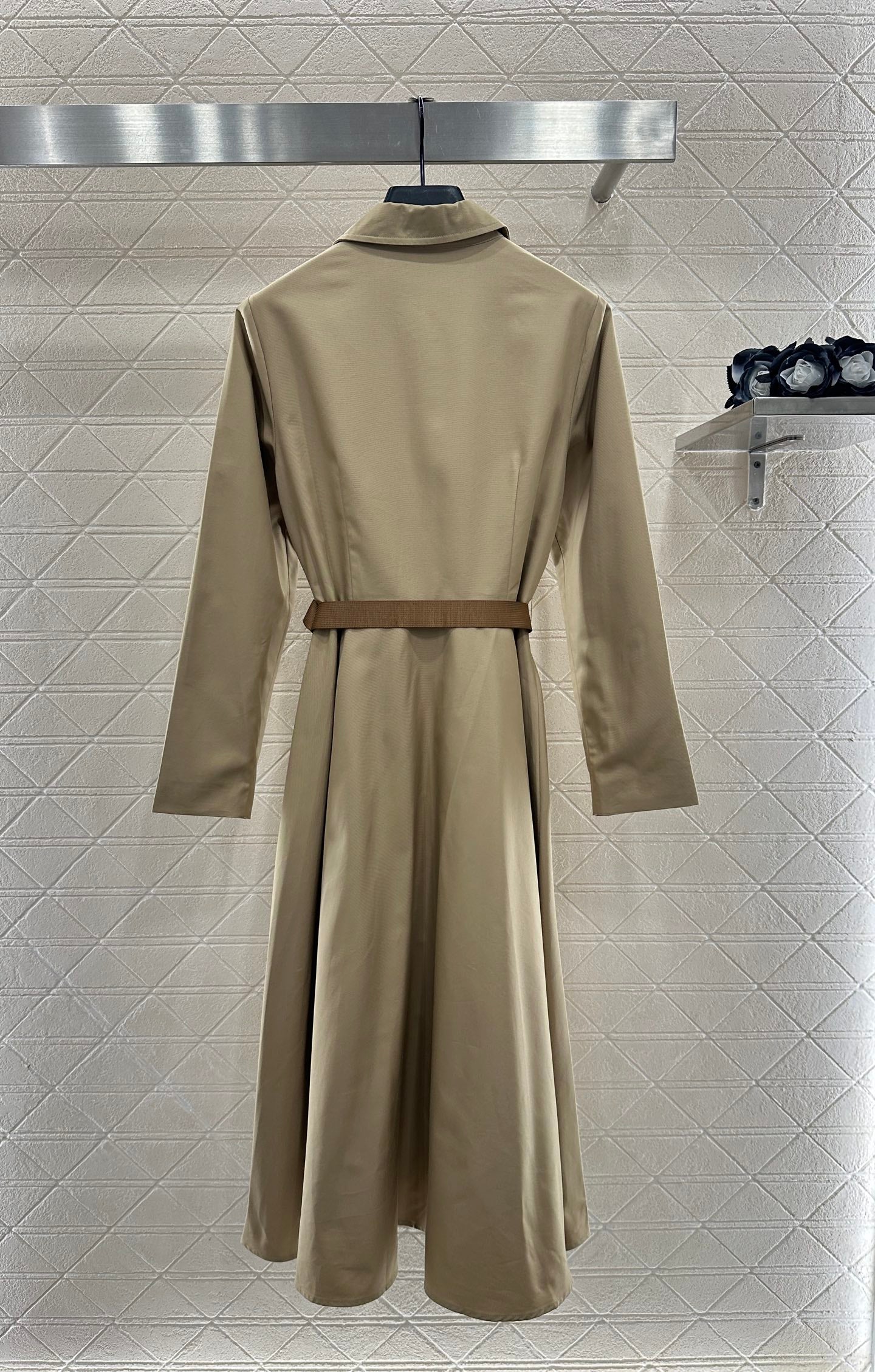 Pr 25 Lapel belt dress