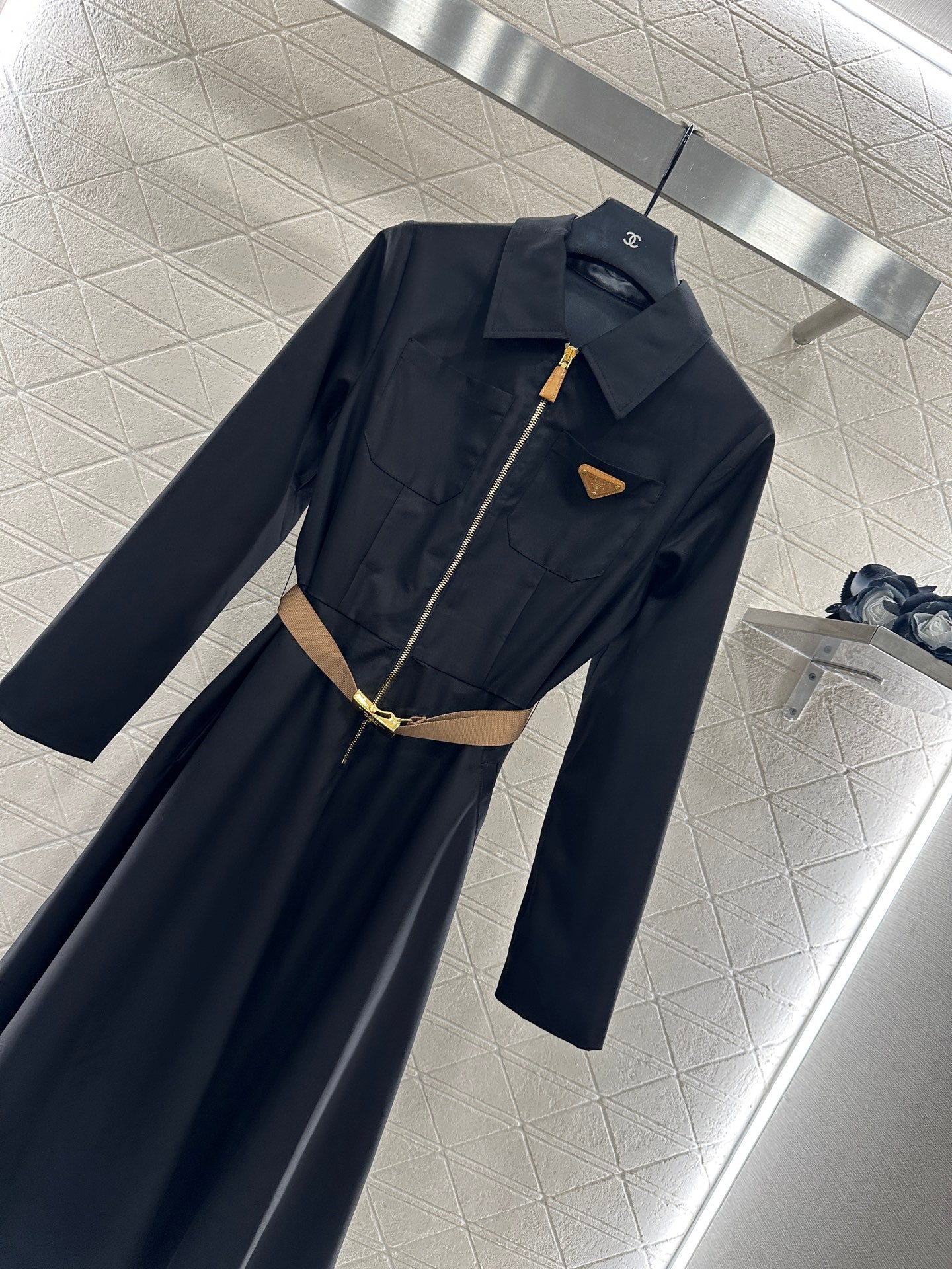 Pr 25 Lapel belt dress
