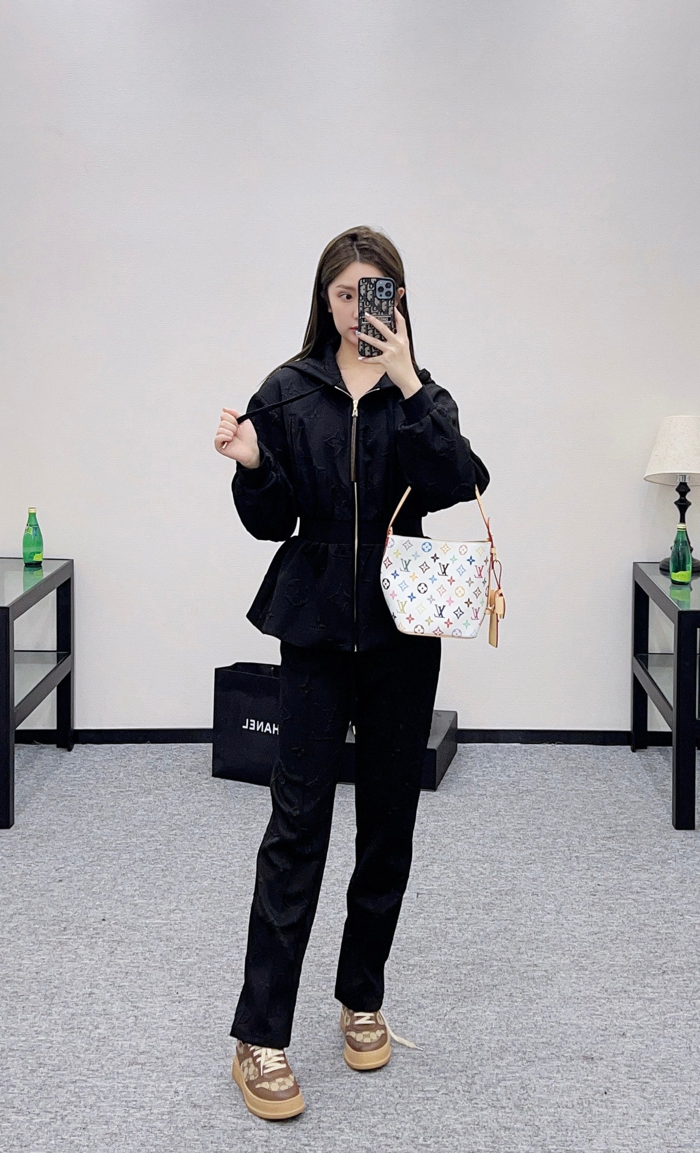 L 25 Embossed LOGO Hooded Waist Jacket and Pants Set