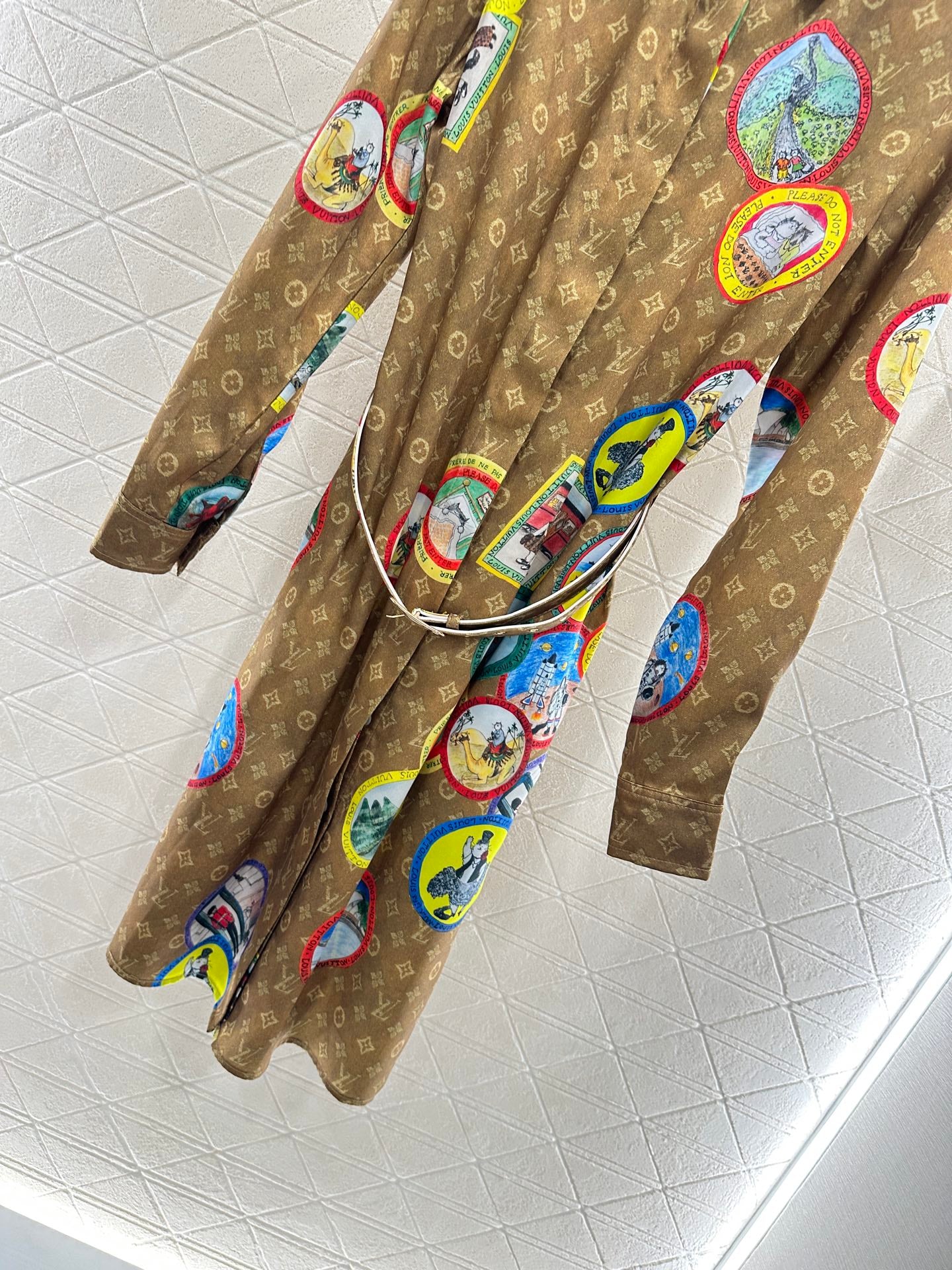 L 25 Lapel Printed Badge Shirt Dress