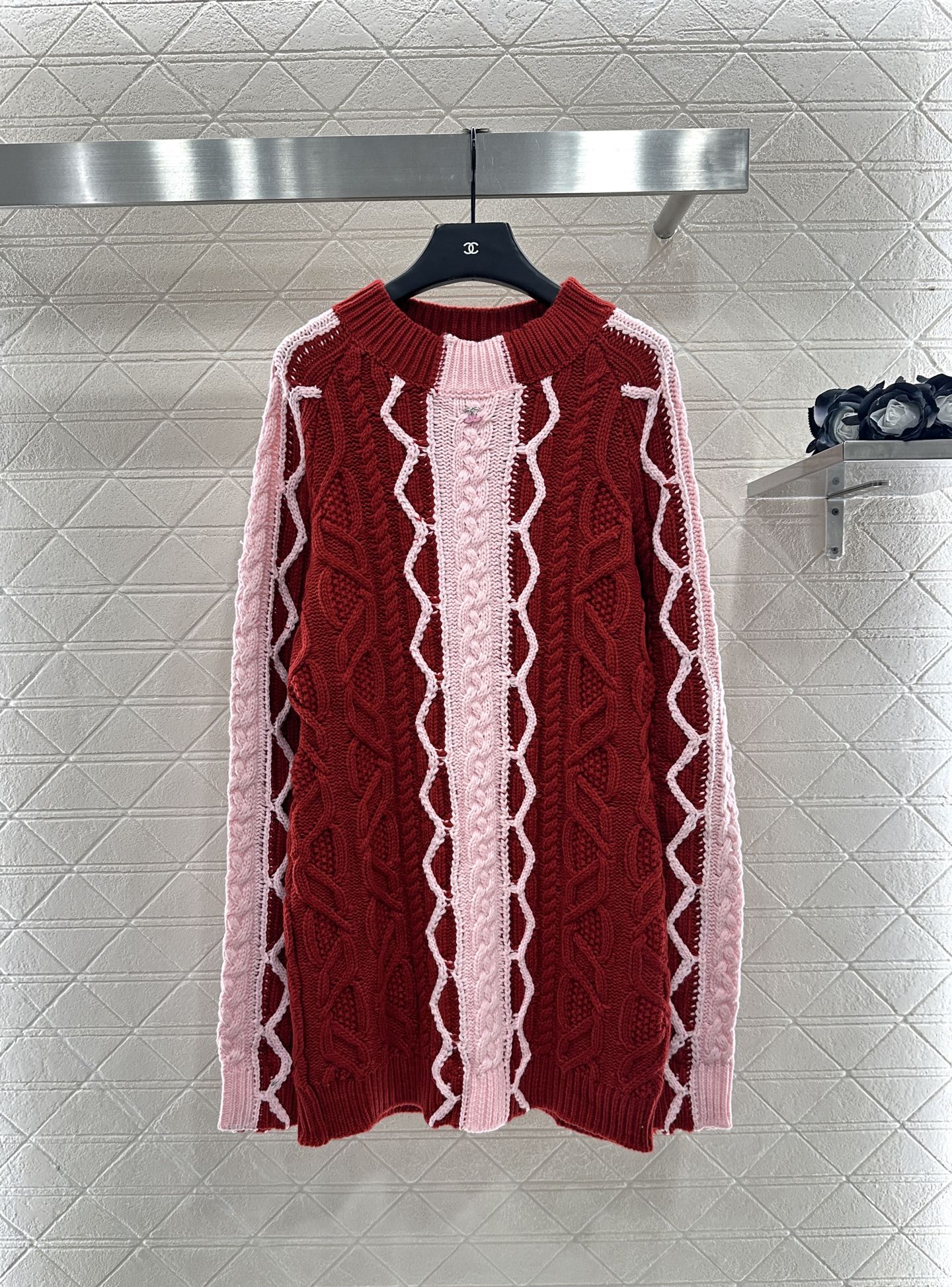 C 25 Cable-knit contrast crochet wool sweater dress