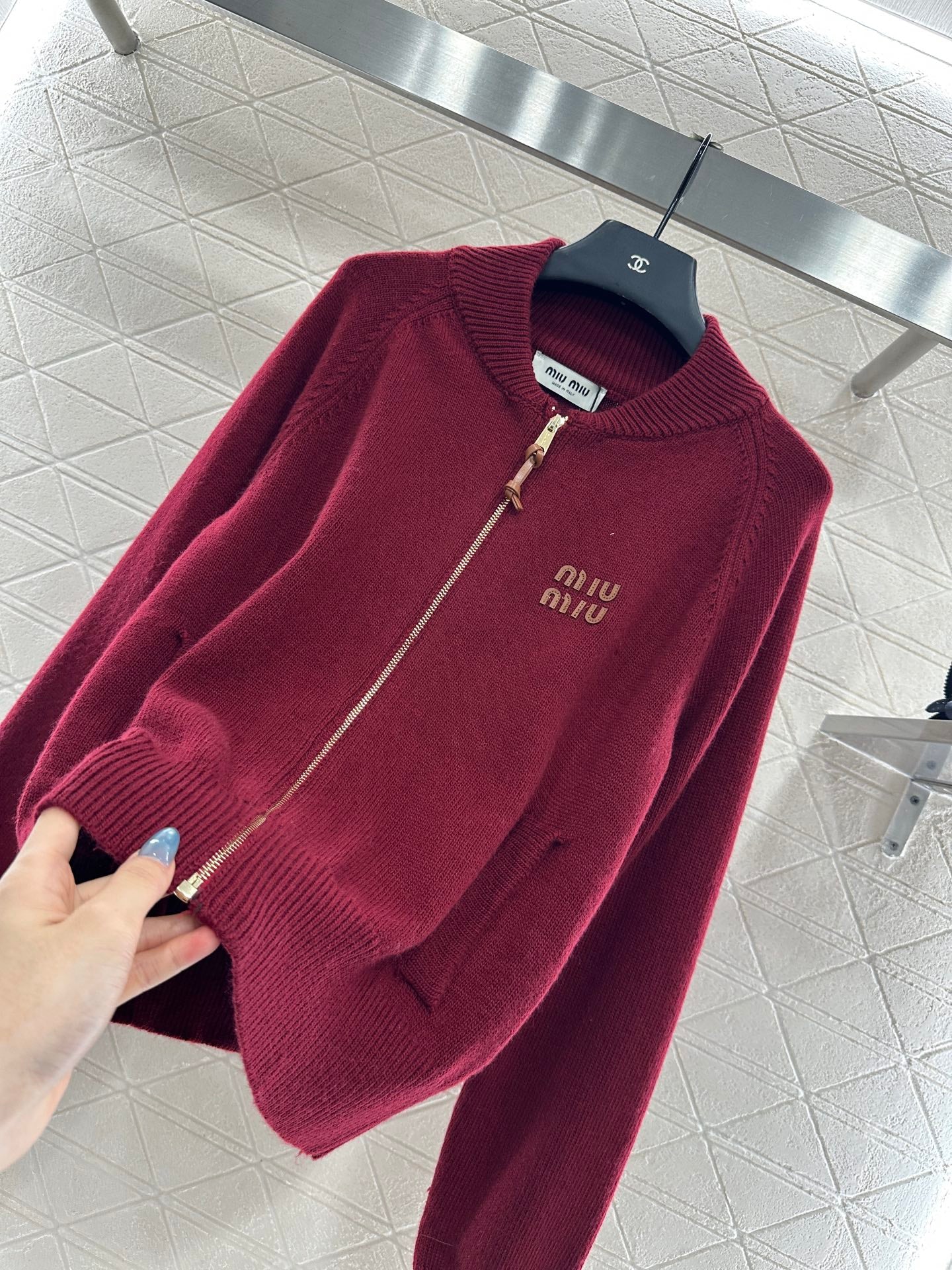 Mi 25 Zippered knit wool cardigan