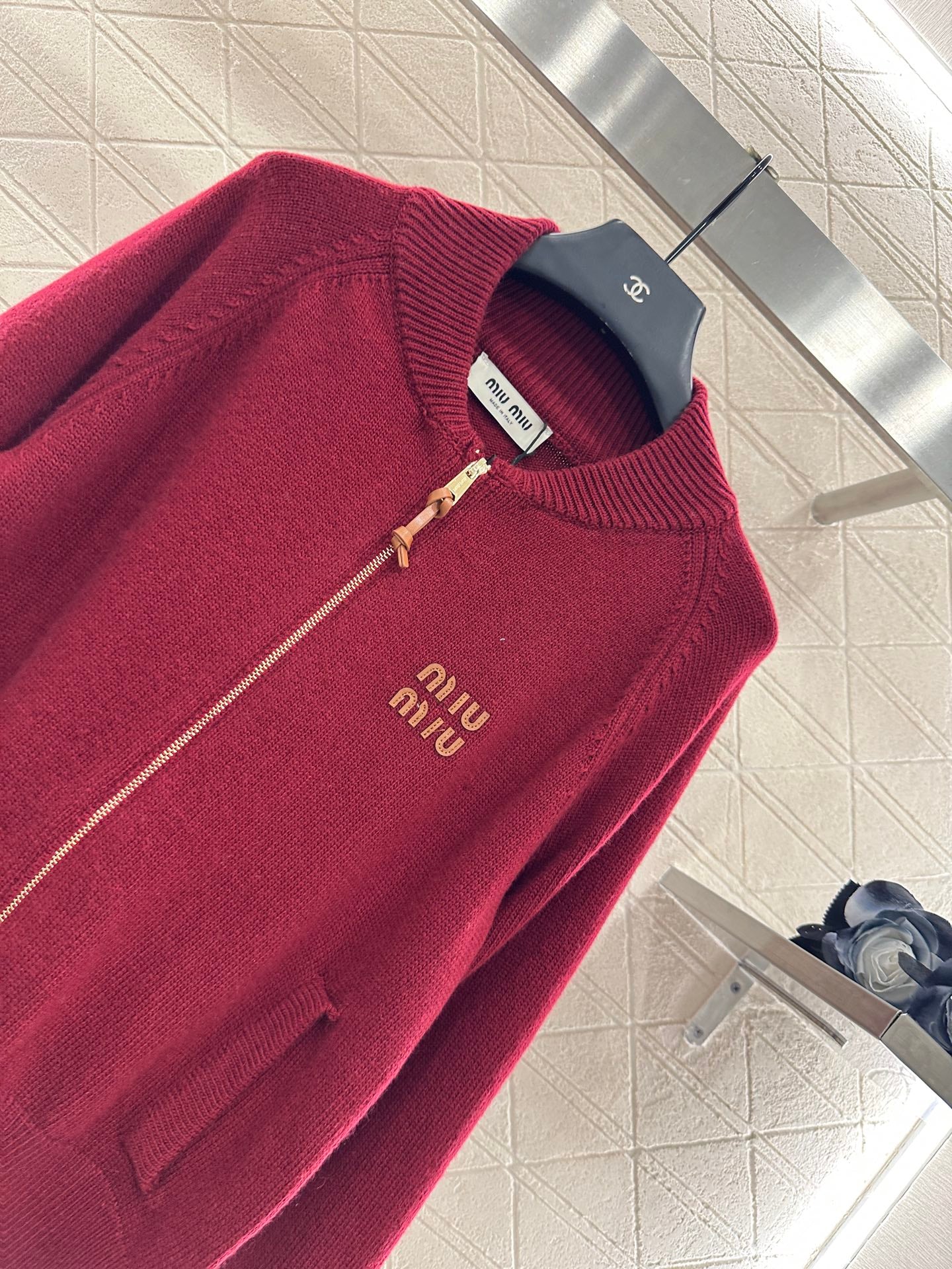 Mi 25 Zippered knit wool cardigan