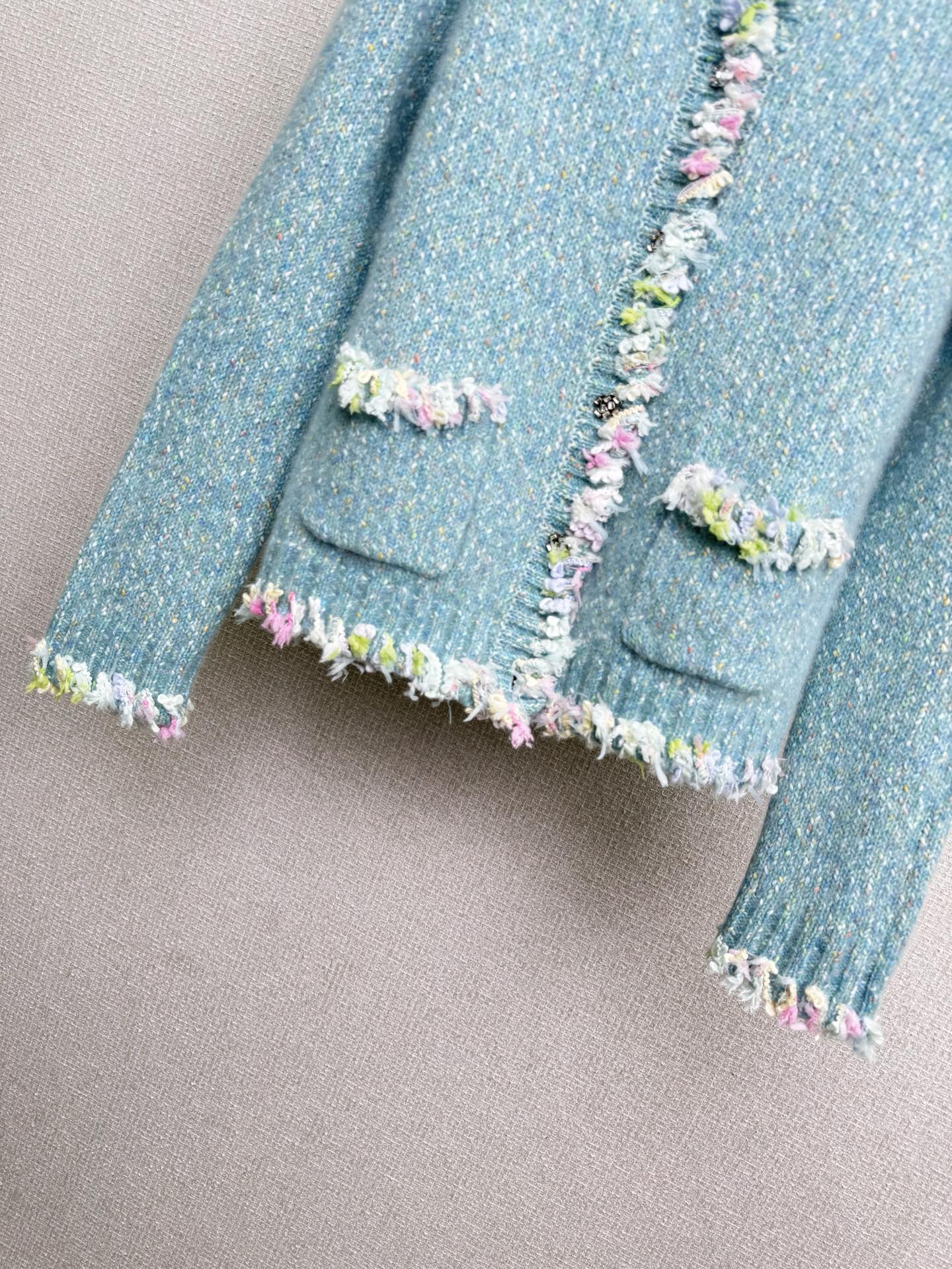 C 25 New vintage collection floral lace round neck cardigan