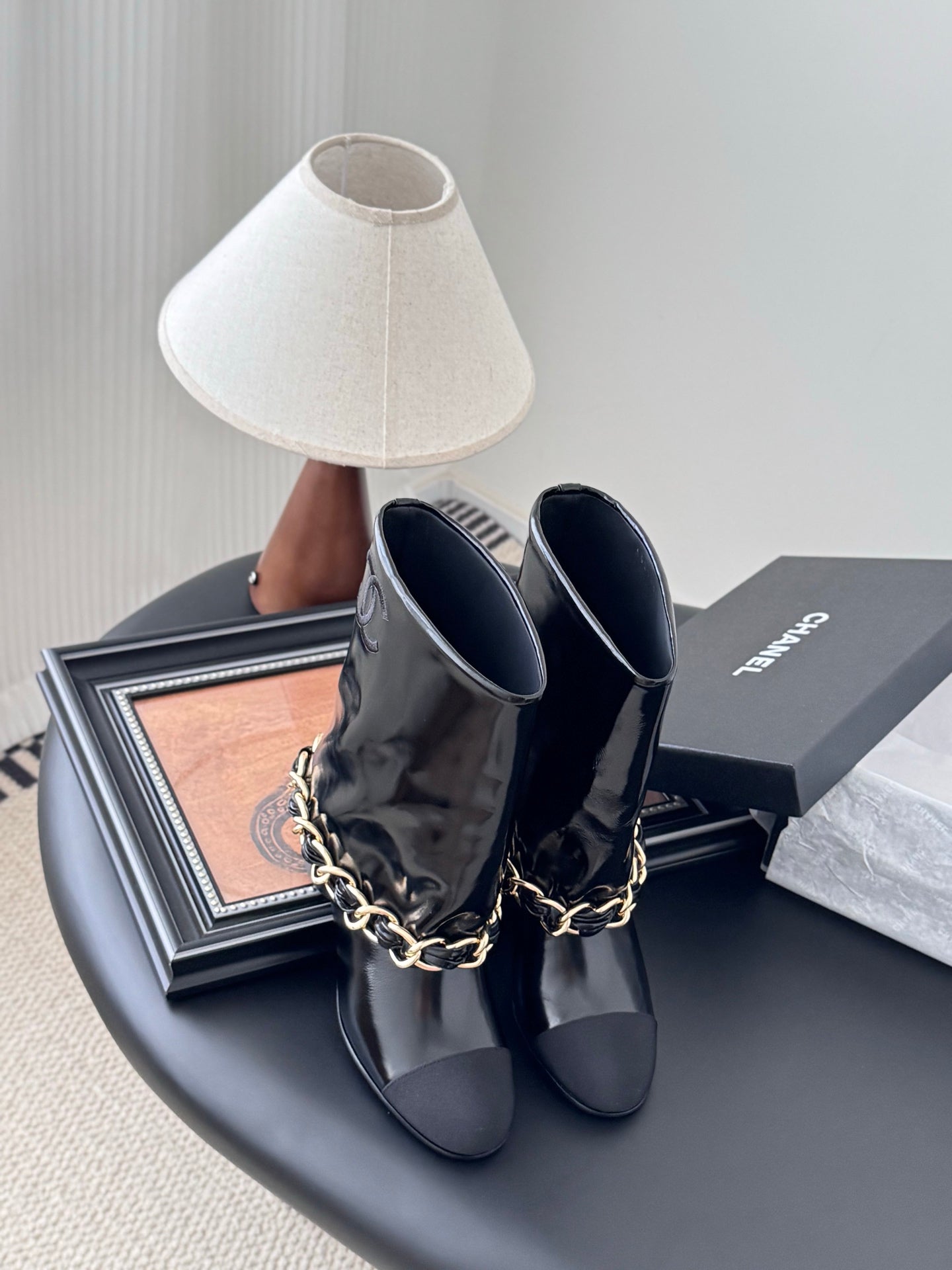 C 25K New chain mid-cut knight boots(Black/Glossy Black)
