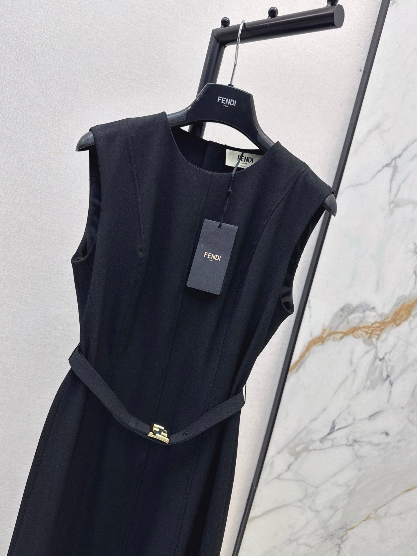 Fe 25 Black sleeveless ruffled fishtail skirt dress🖤