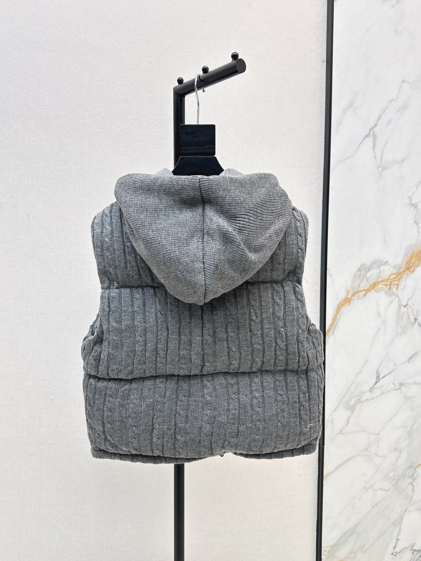 Lor 25 New Cable Knit Shell Down Vest Jacket(GRYA/BEIGI)
