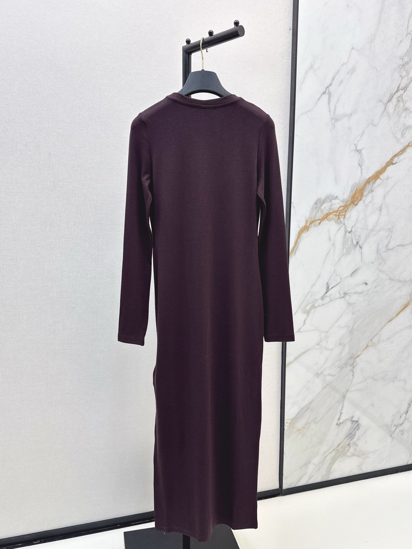 L 25 New Slim Logo Bottoming Dress(WHITE/BLACK/BROWN)