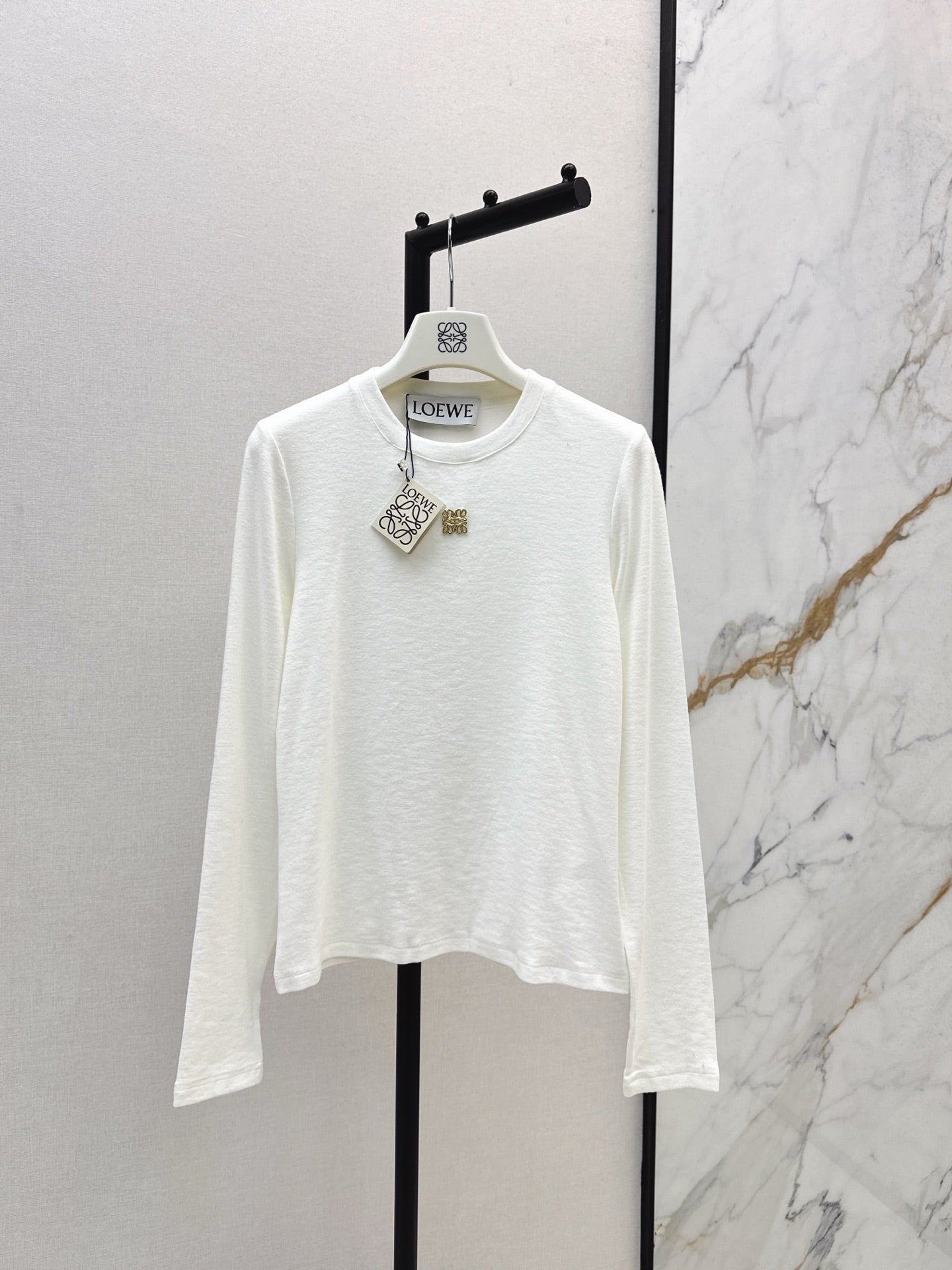 Lo 25 New hardware decoration pure cotton long sleeve bottoming shirt(WHITE/BLACK)
