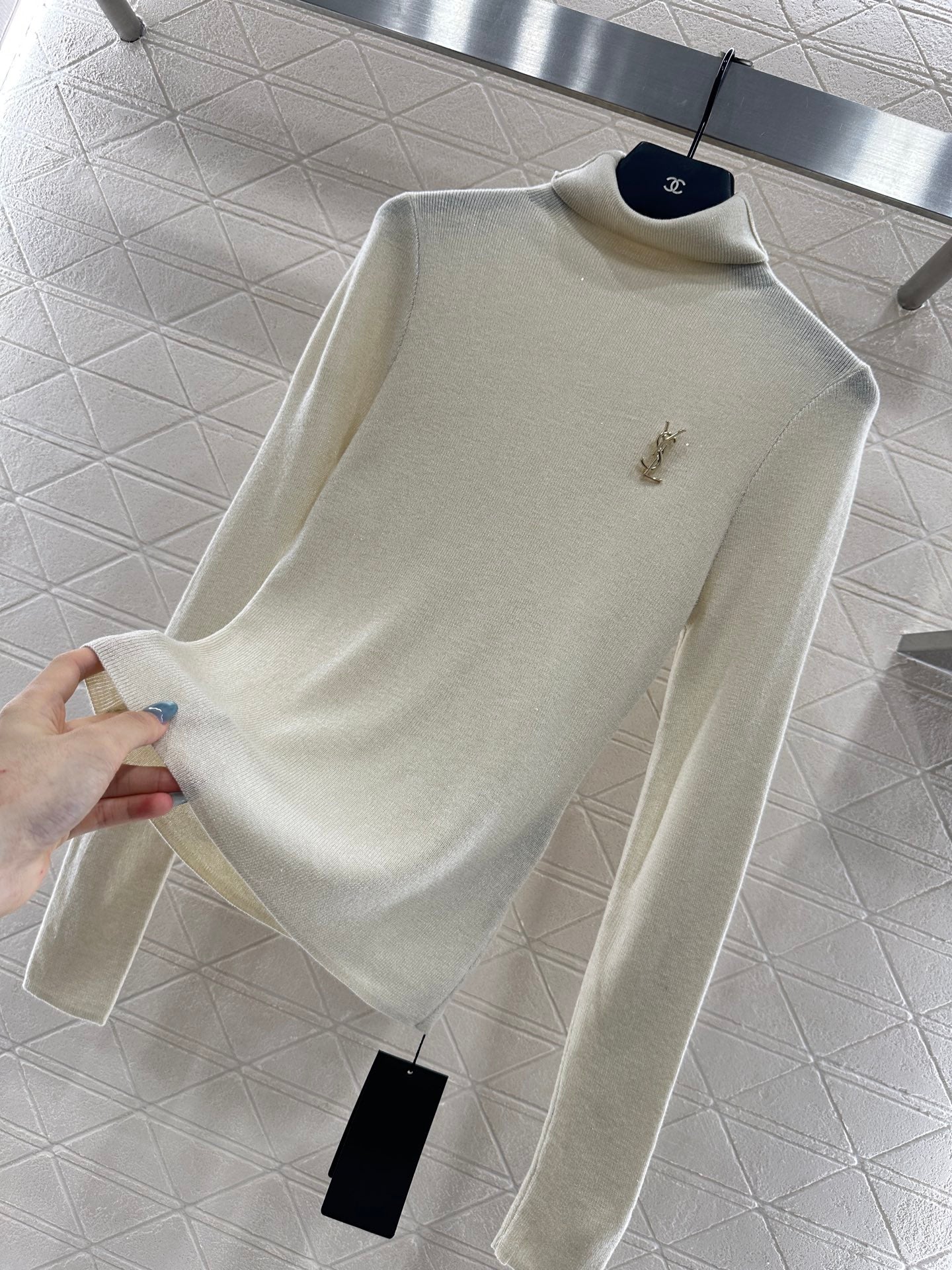 Y 25 Turtleneck brooch wool base sweater(BEIGI/BROWN/BLACK)