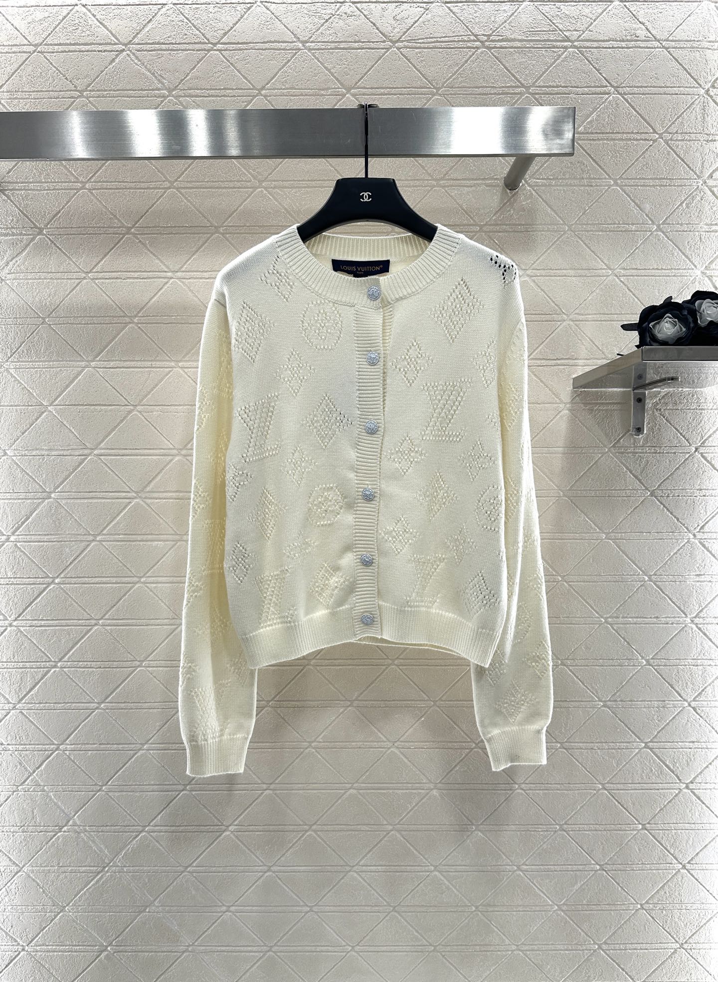L 25 Openwork Knit Crew Neck Wool and Cashmere Cardigan