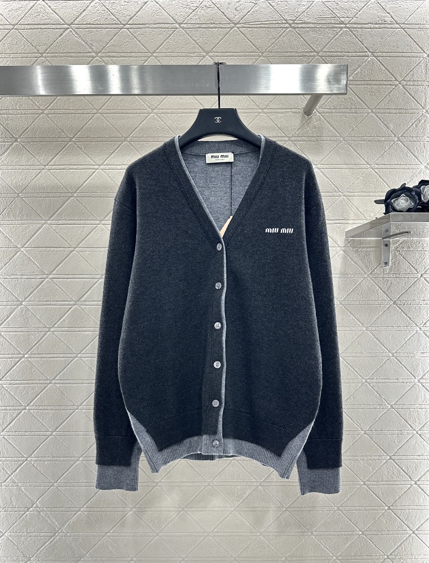 Mi 25 Fake two knitted wool and cashmere cardigans