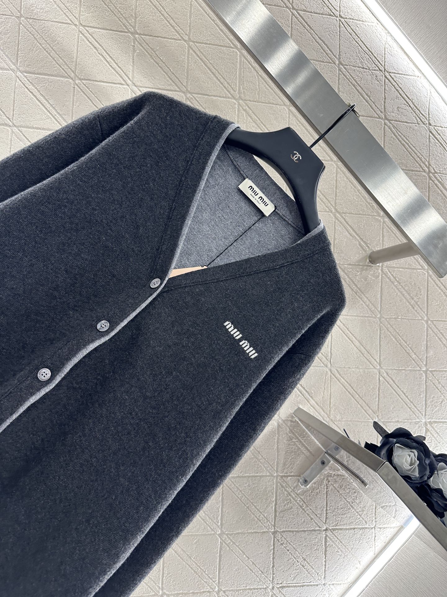 Mi 25 Fake two knitted wool and cashmere cardigans