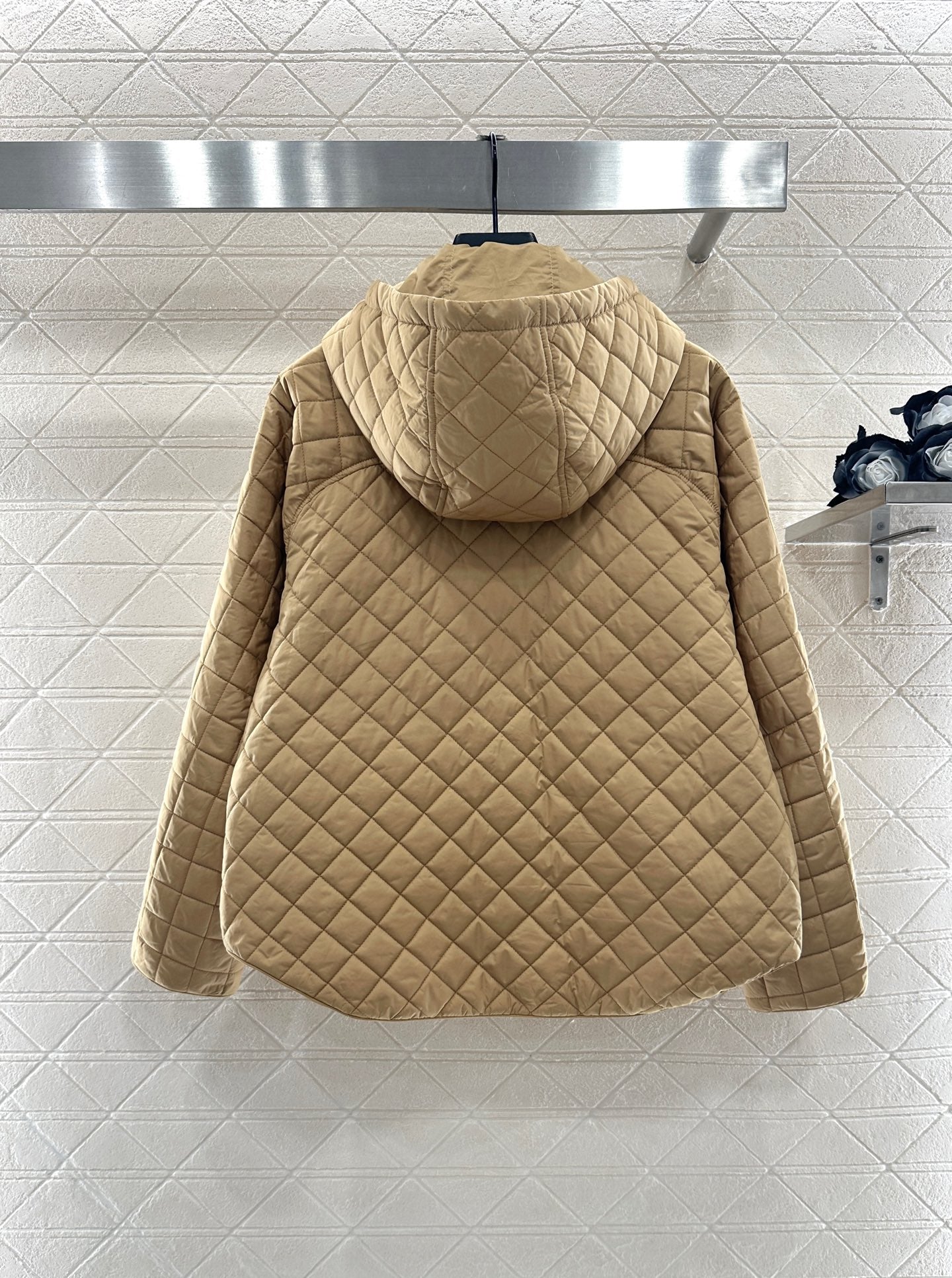 He 25 Lingge hooded down cotton jacket