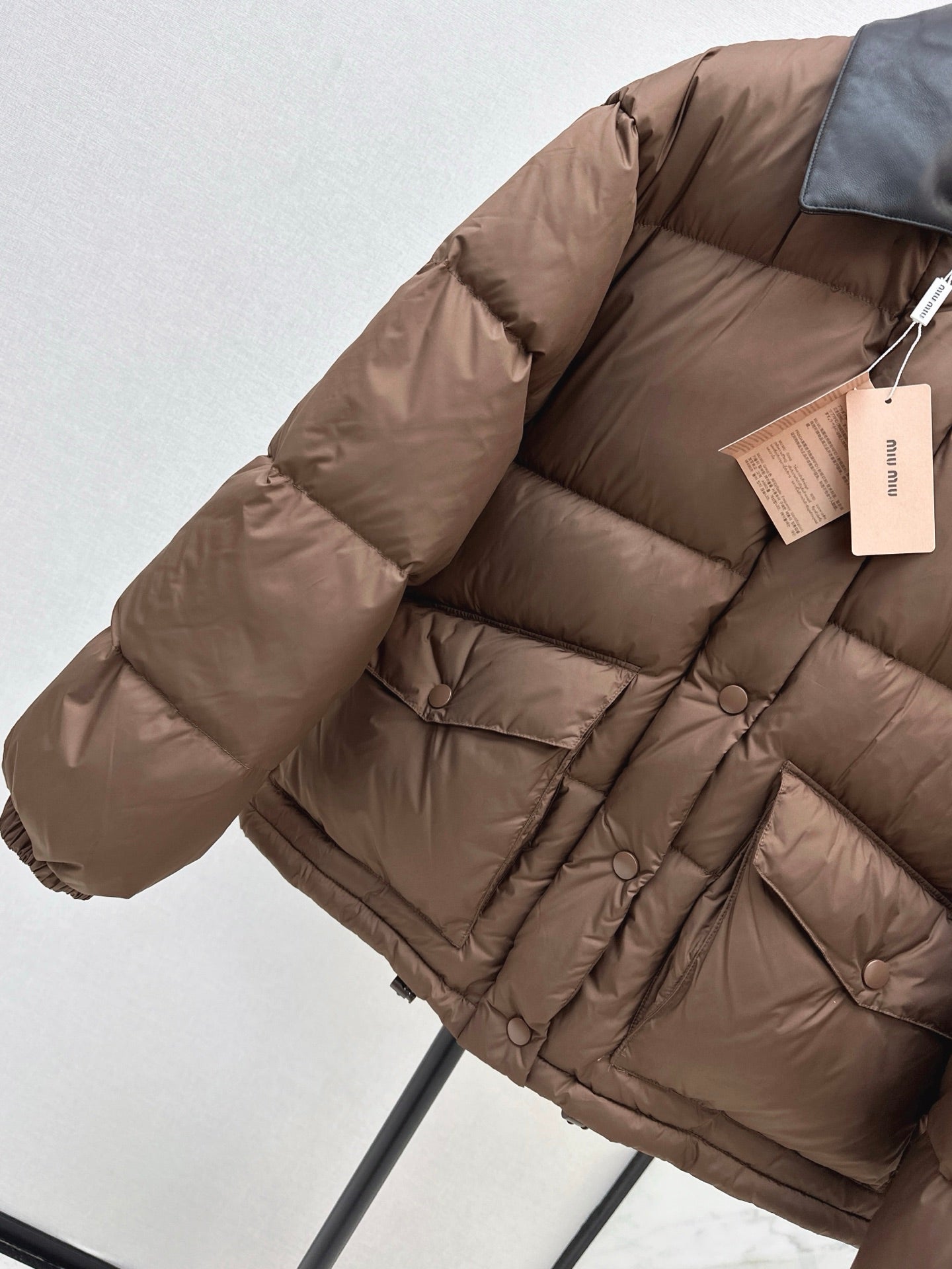 Mi 25 New spliced leather collar short down jacket(BLACK/BROWN)