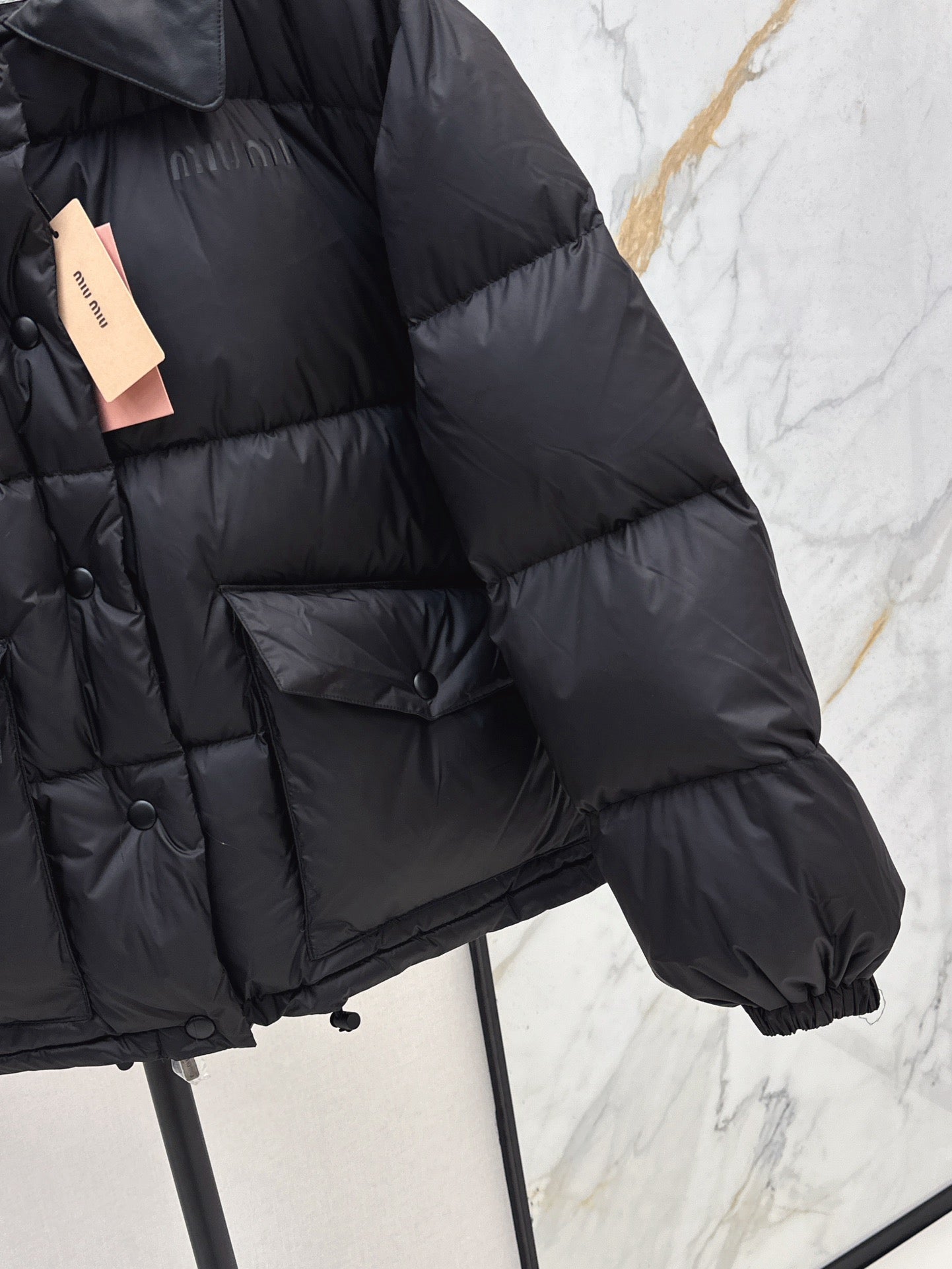 Mi 25 New spliced leather collar short down jacket(BLACK/BROWN)