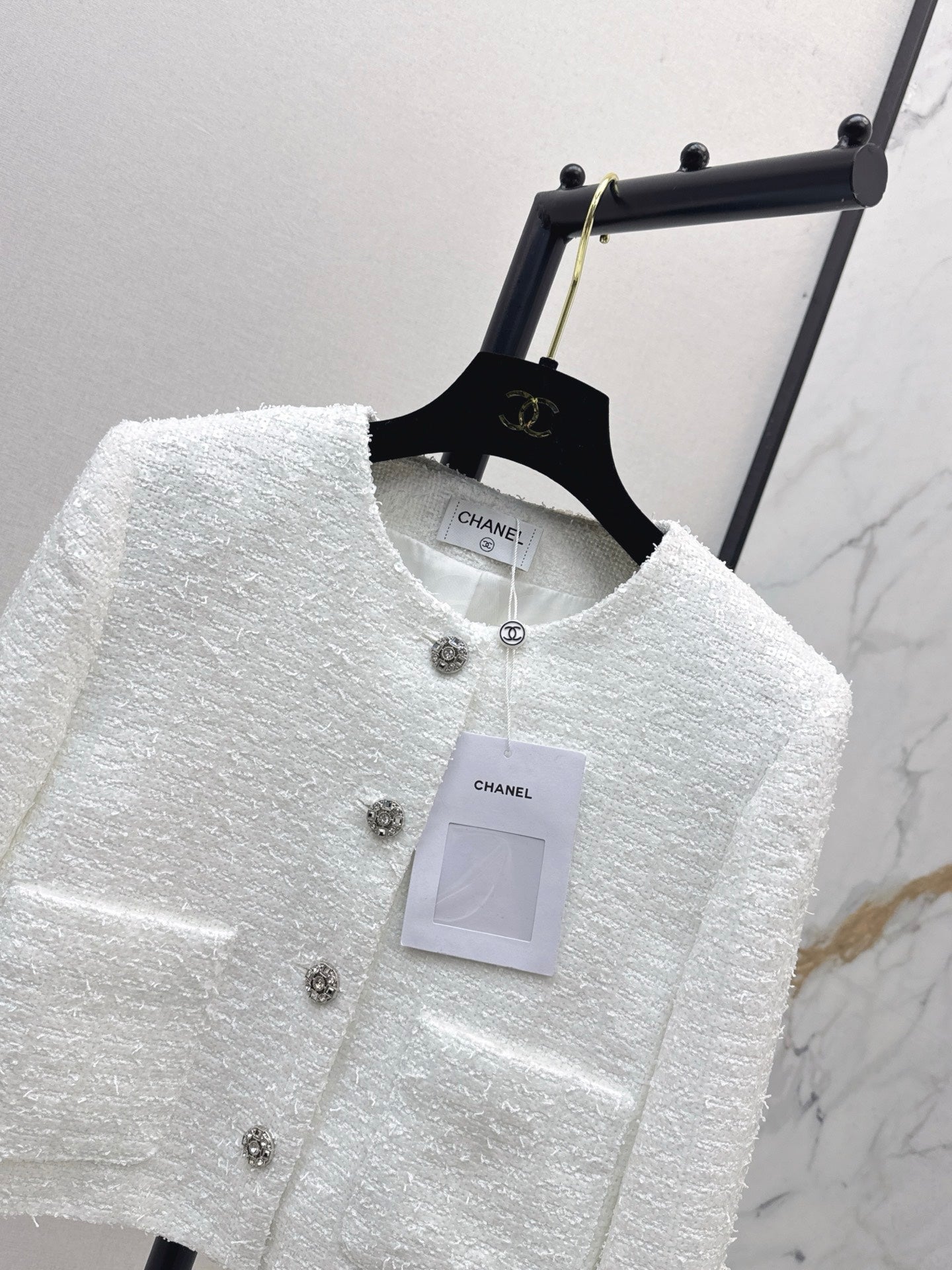 C 25 Woven woolen tweed long sleeved jacket