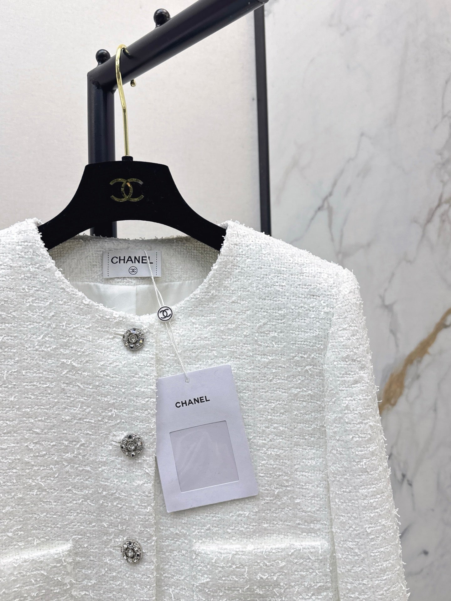 C 25 Woven woolen tweed long sleeved jacket