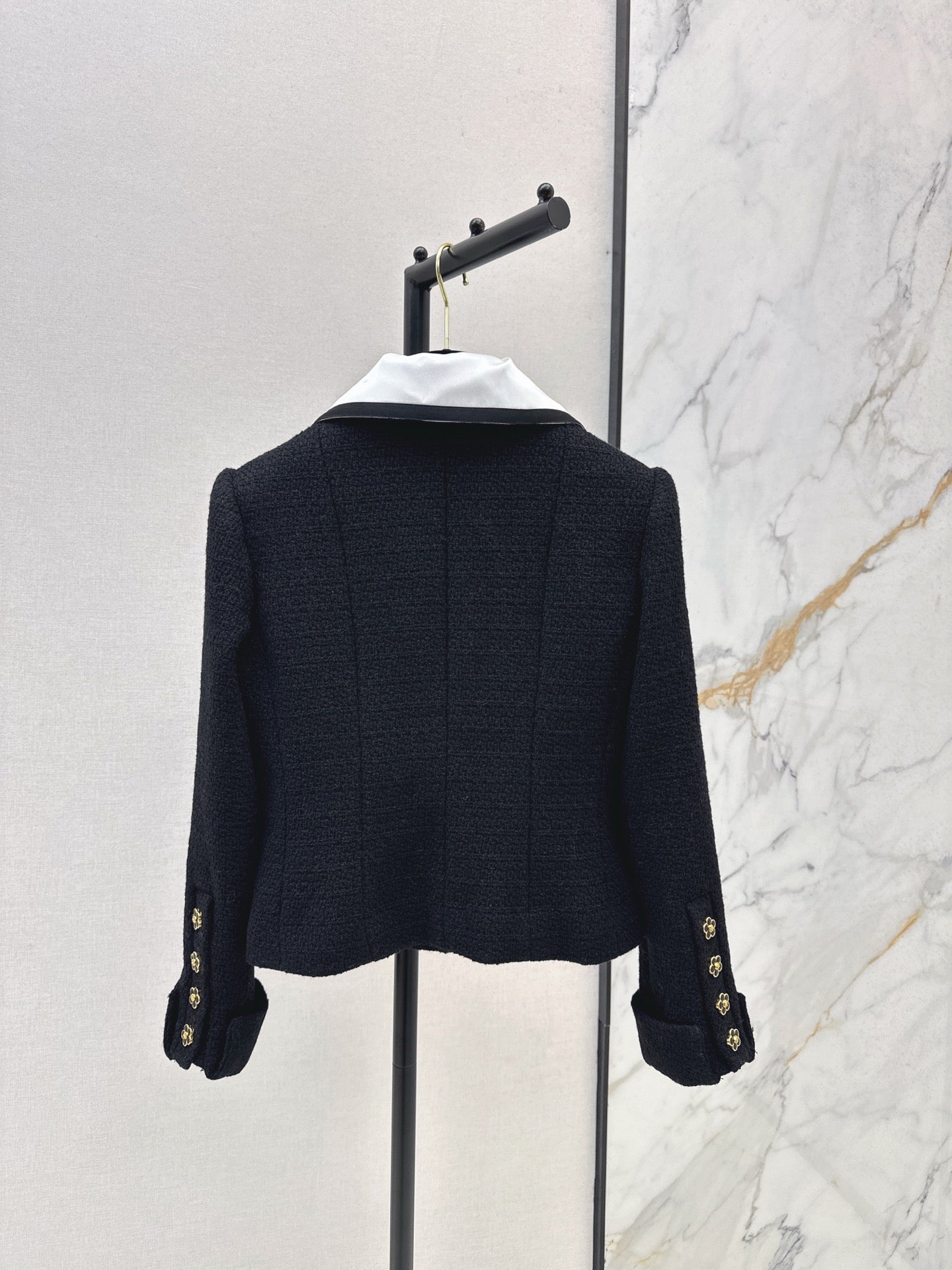 C 25 Collar bow wool blend jacket