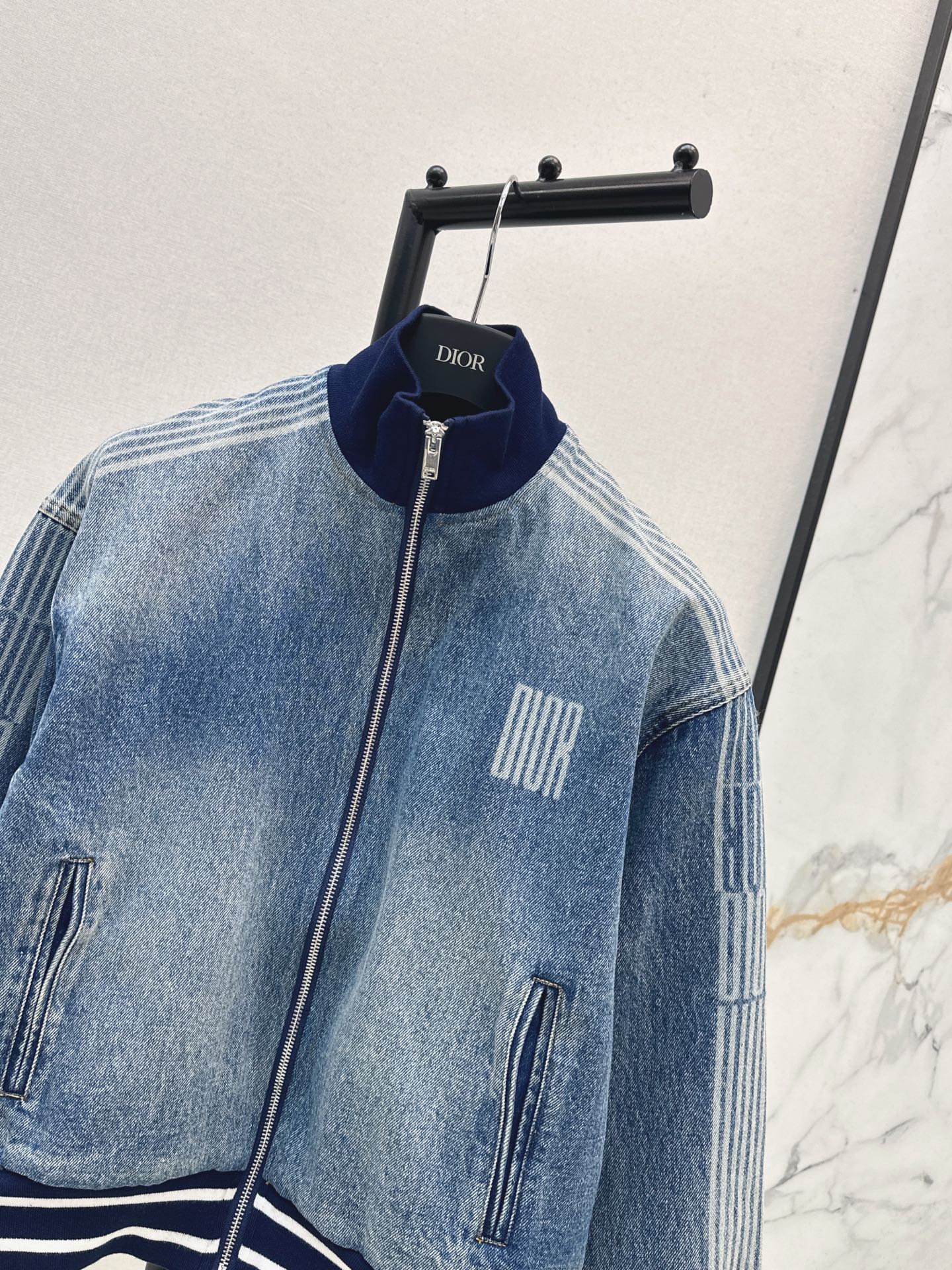 Di 25 Casual denim jacket