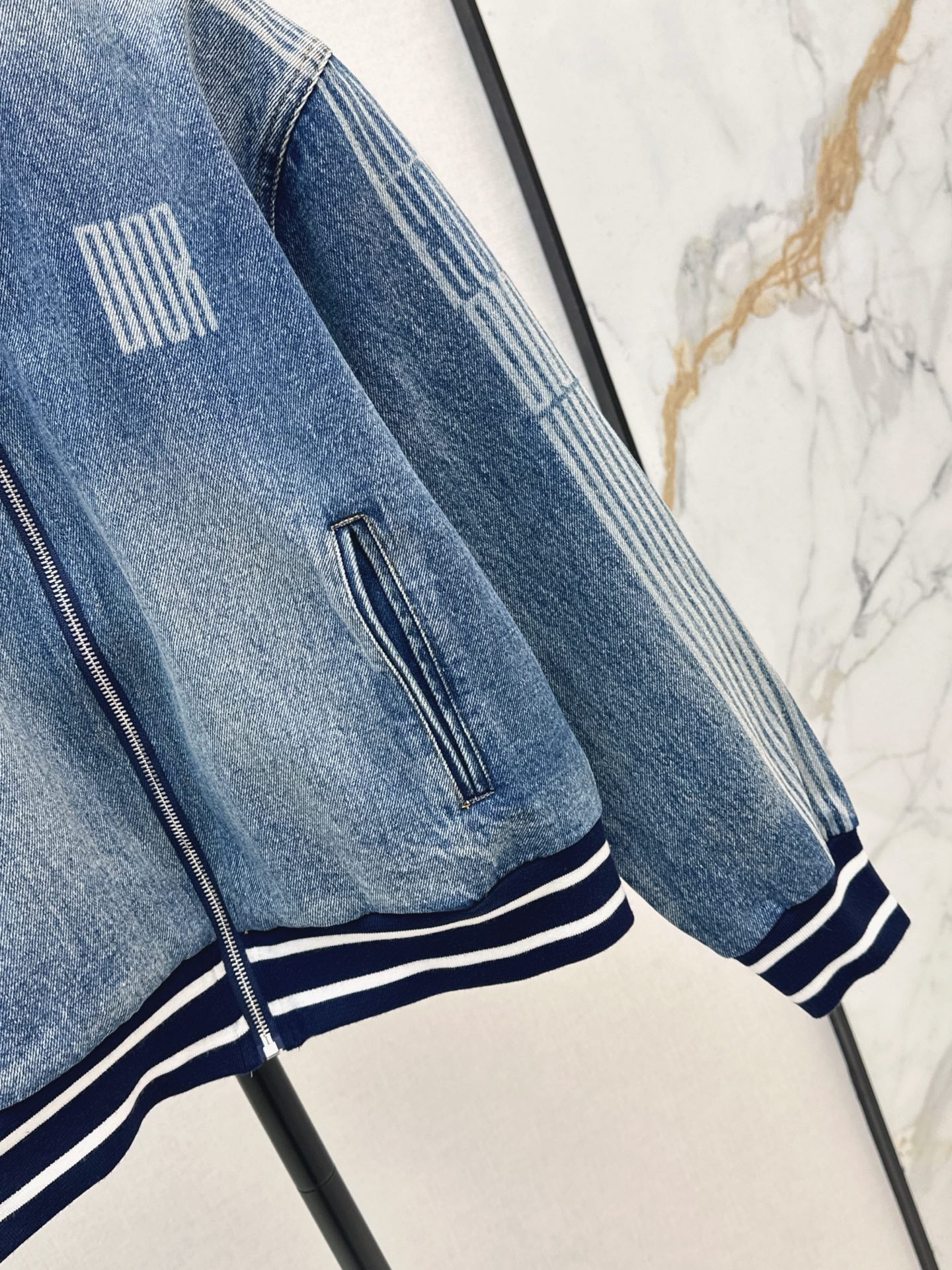 Di 25 Casual denim jacket