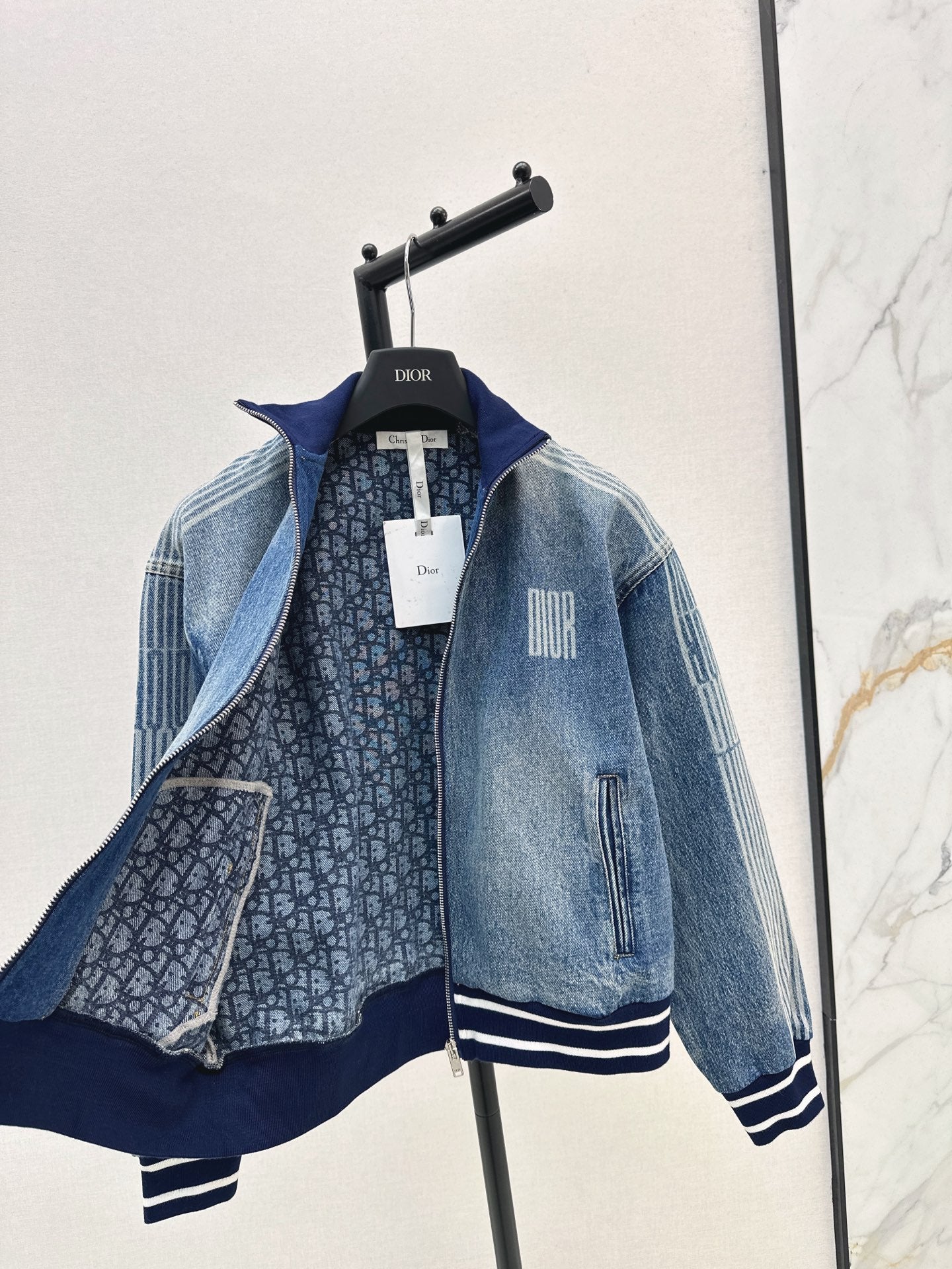 Di 25 Casual denim jacket