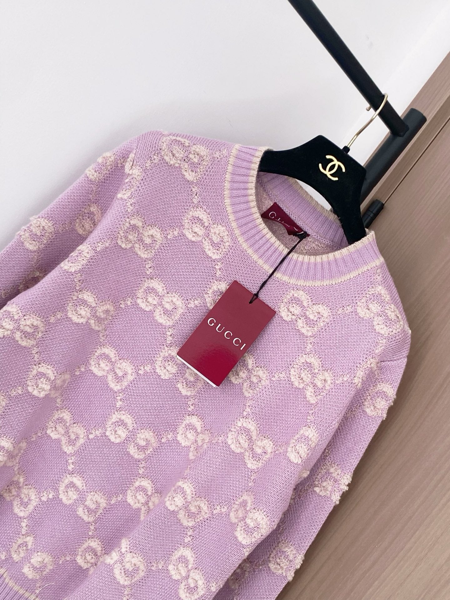 Gu 25 New knitted round neck wool sweater