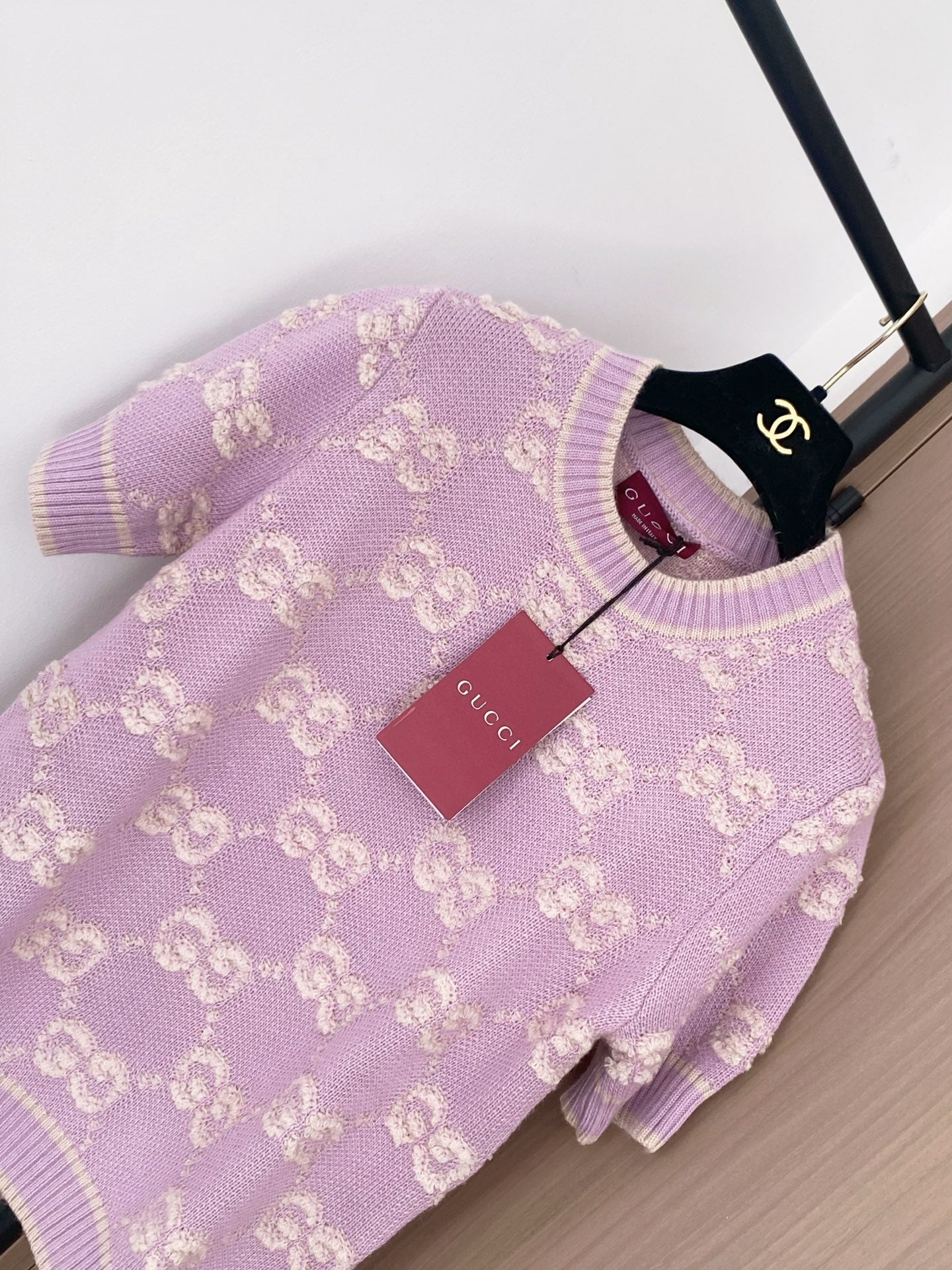 Gu 25 New knitted round neck wool short sleeves