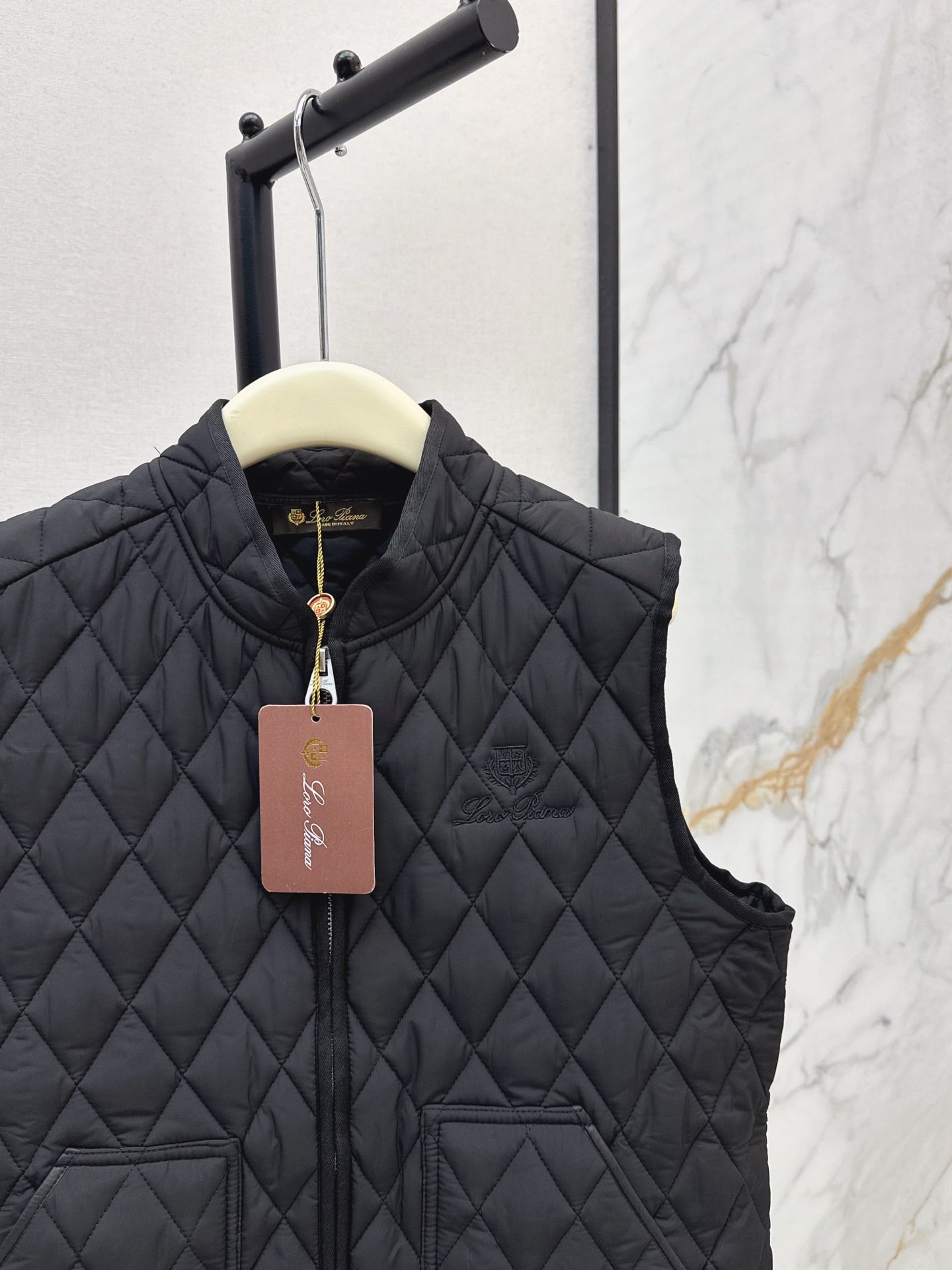 Mon 25 New style border stand collar quilted vest jacket(WHITE/KHAKI/BLACK)