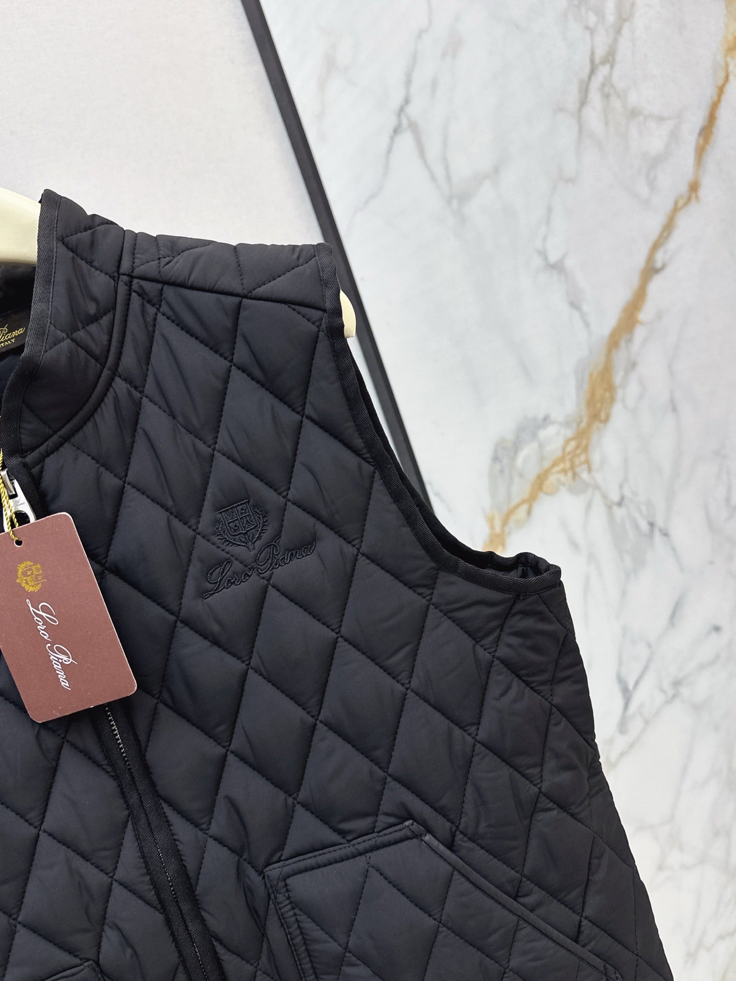 Mon 25 New style border stand collar quilted vest jacket(WHITE/KHAKI/BLACK)