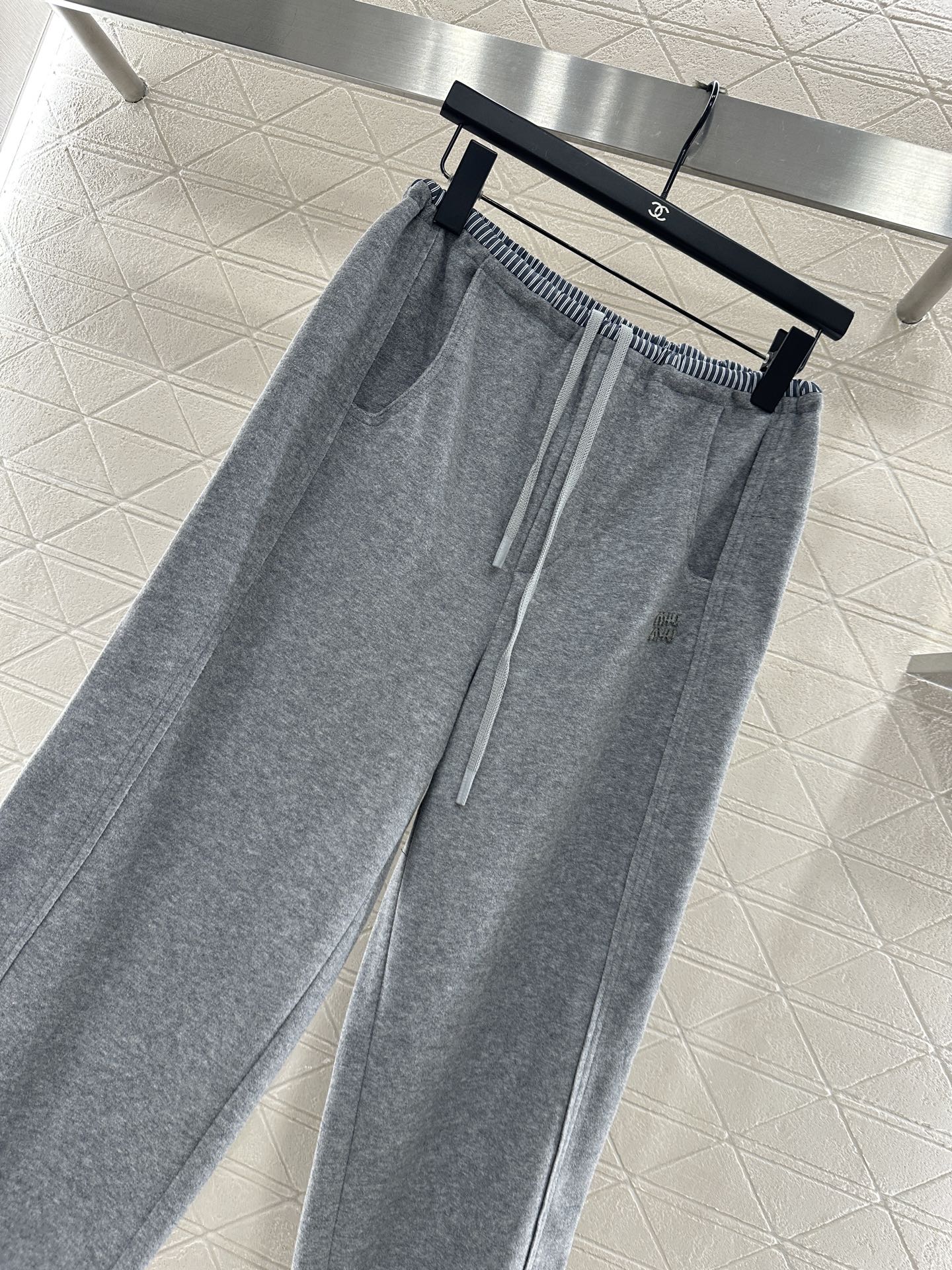 Mi 25 drawstring wide-leg trousers