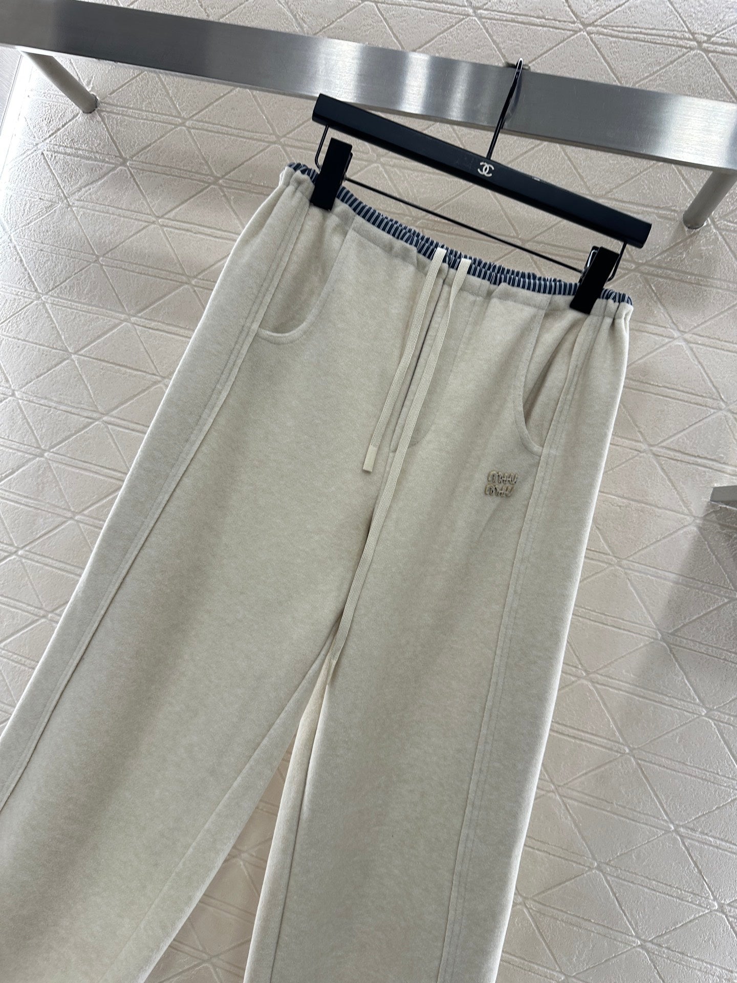 Mi 25 drawstring wide-leg trousers