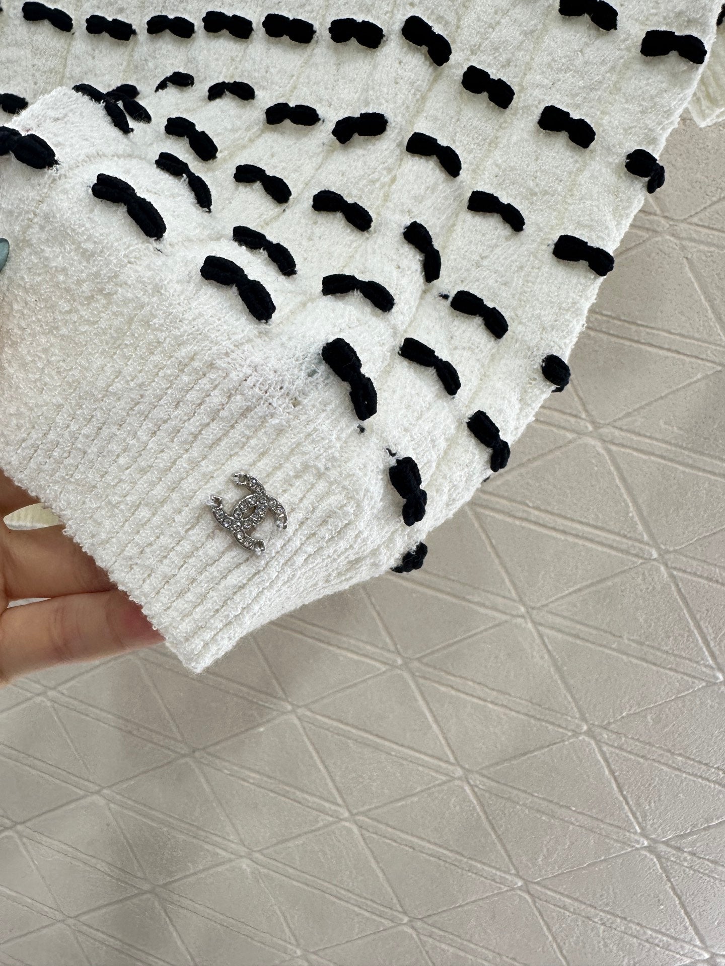 C 25 Bow Knitted Wool Short Sleeves