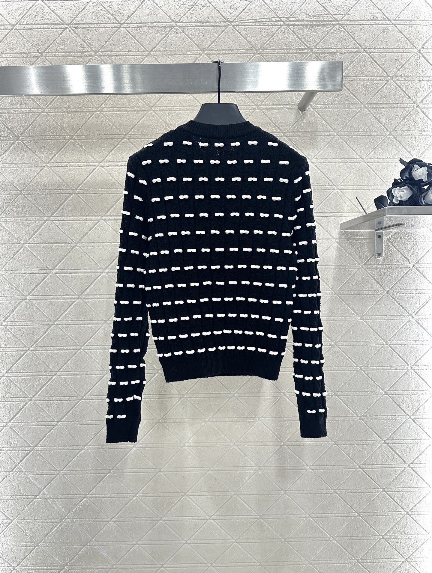 C 25 Bow Knitted Wool sweater