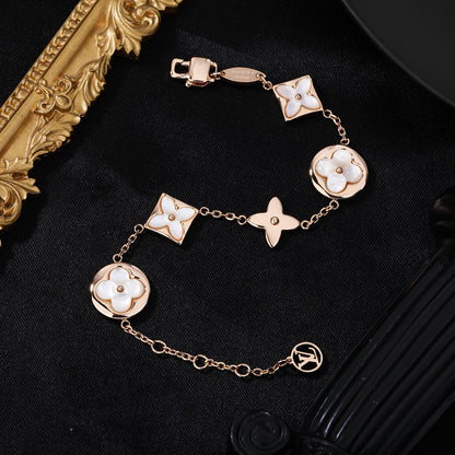 L 25 Four Leaf Clover Bracelet