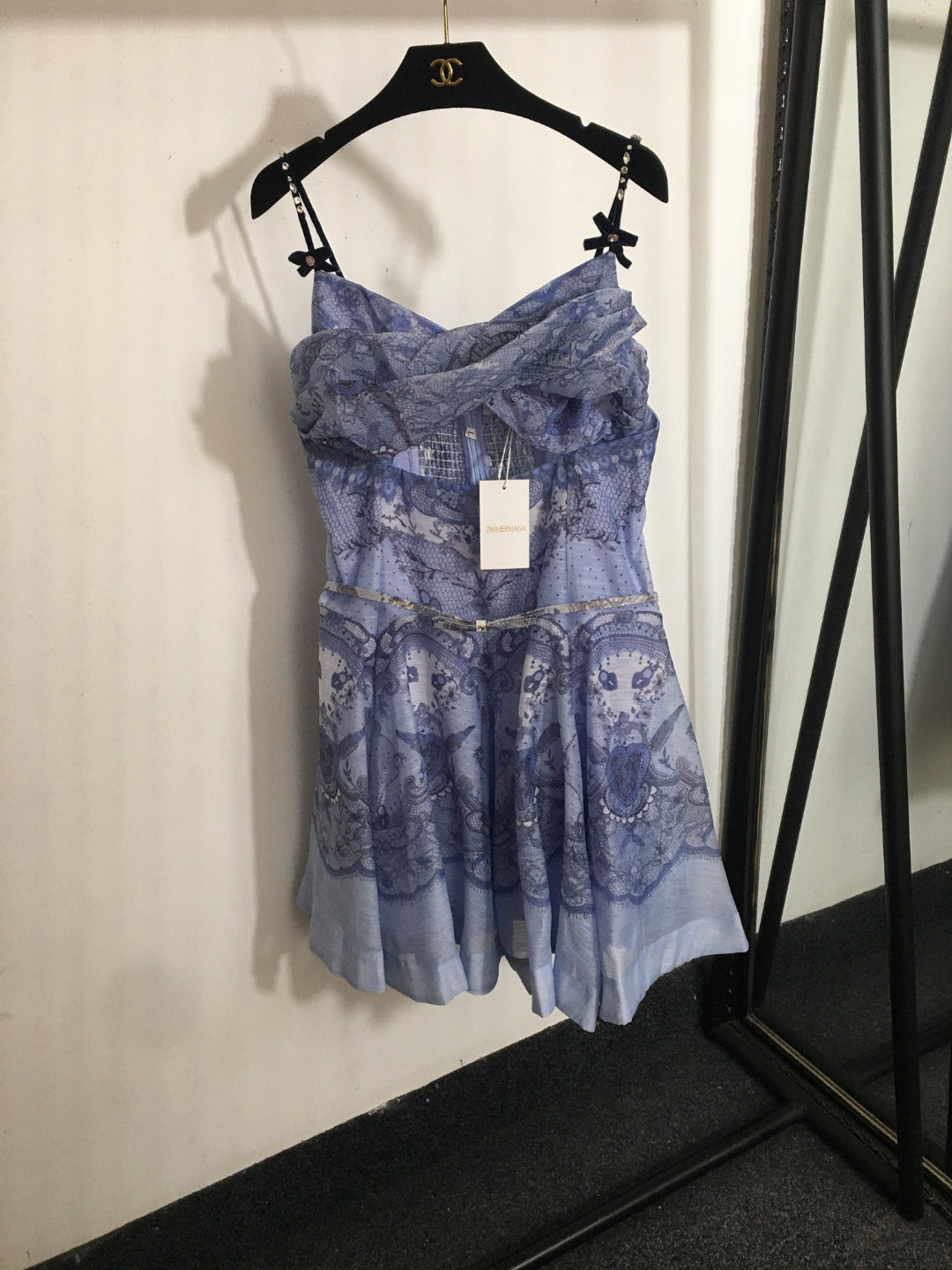 ZI Diamond bow halter dress