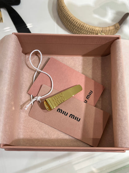 Mi 25 Golden letter duckbill clip hair clip