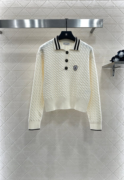 Bru 25 Crochet striped lapel knit