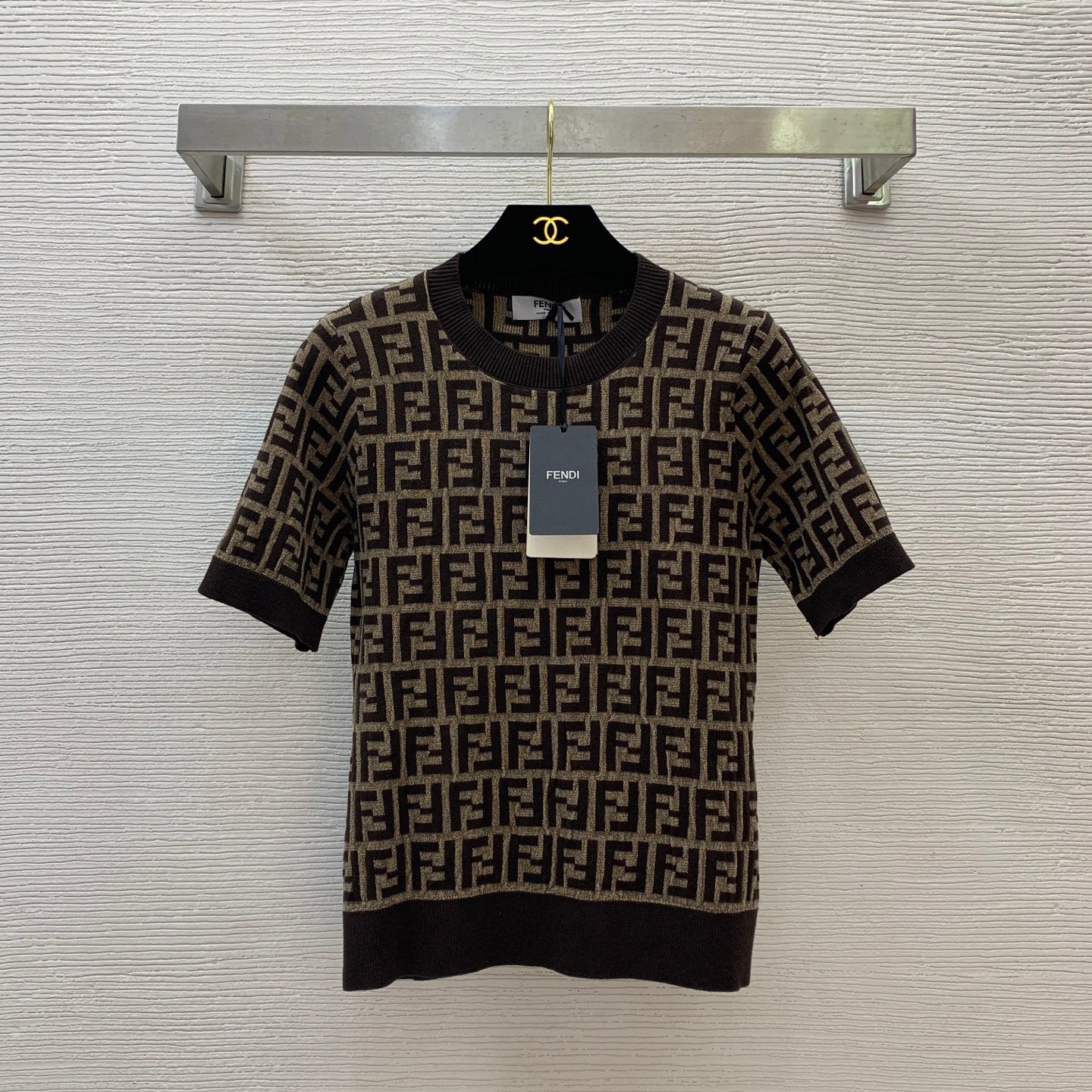 F 25 Stretch knit short sleeves