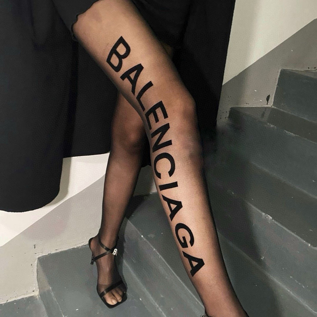 B Large logo on the side flocked lettering stockings