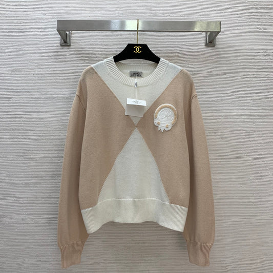He 25 Two tone spliced short pullover sweater