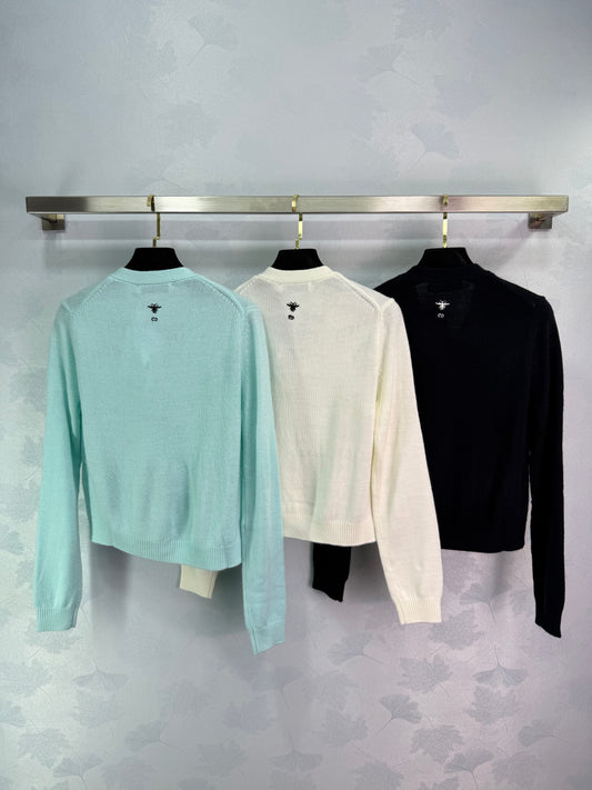 D 25 Pearl buttons Cardigan